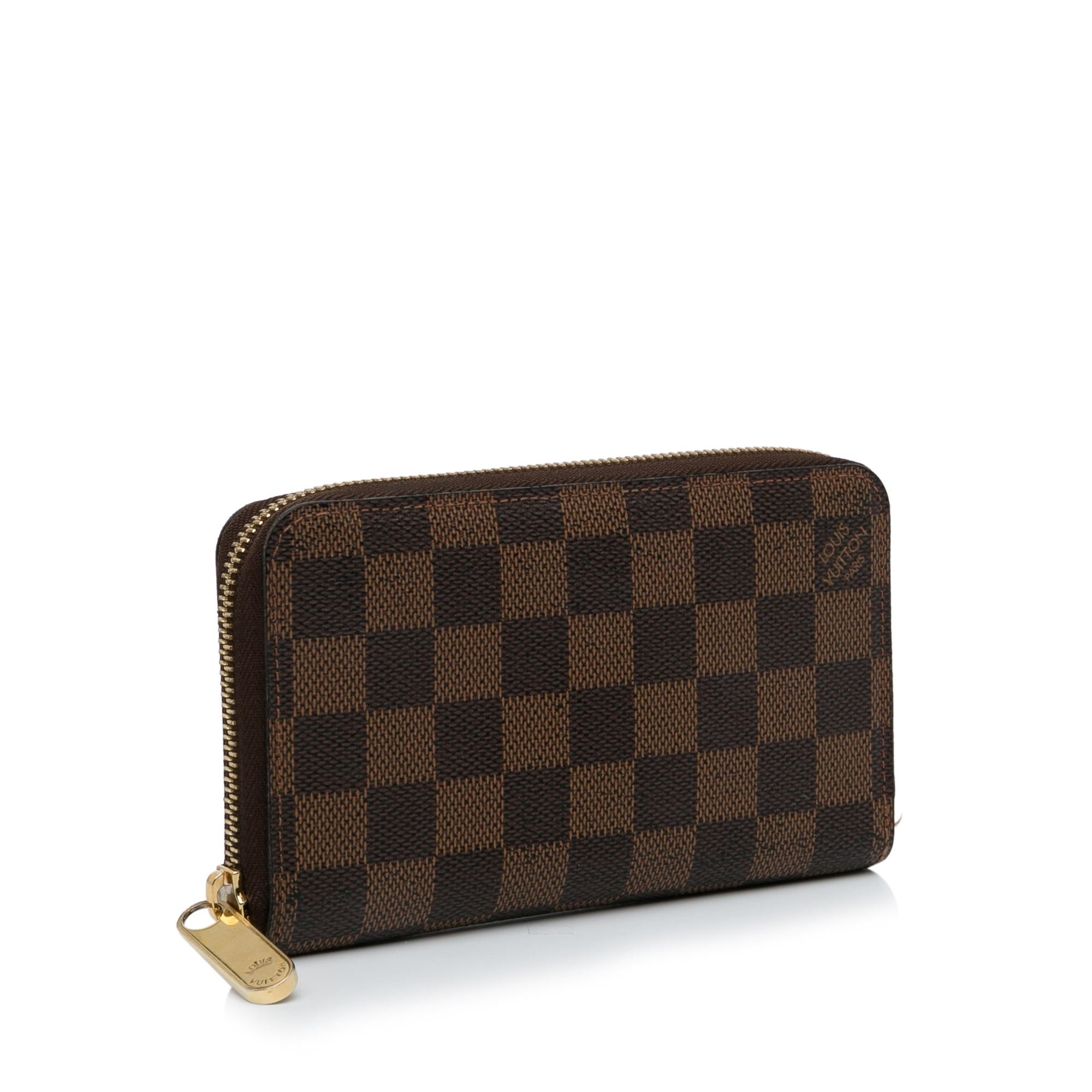 Louis Vuitton Damier Ebene Zippy Compact Wallet (SHG-f13WBs)