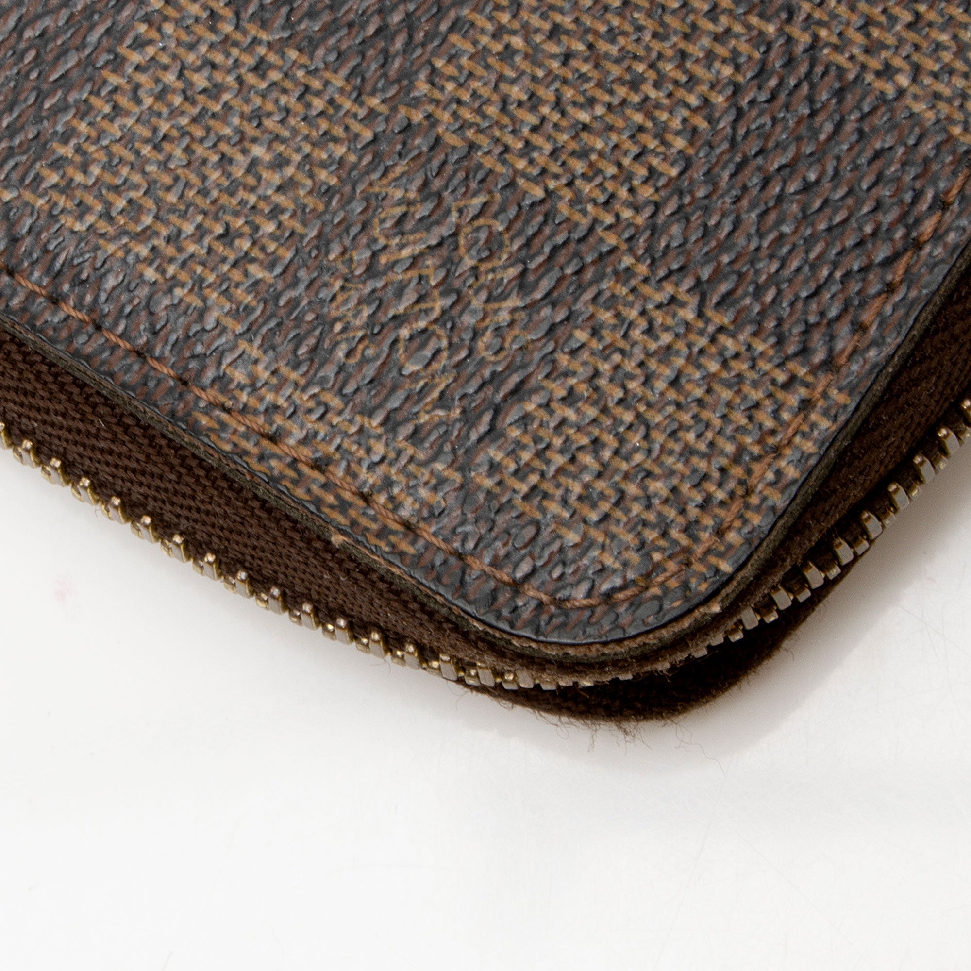 Louis Vuitton Damier Ebene Zippy Wallet