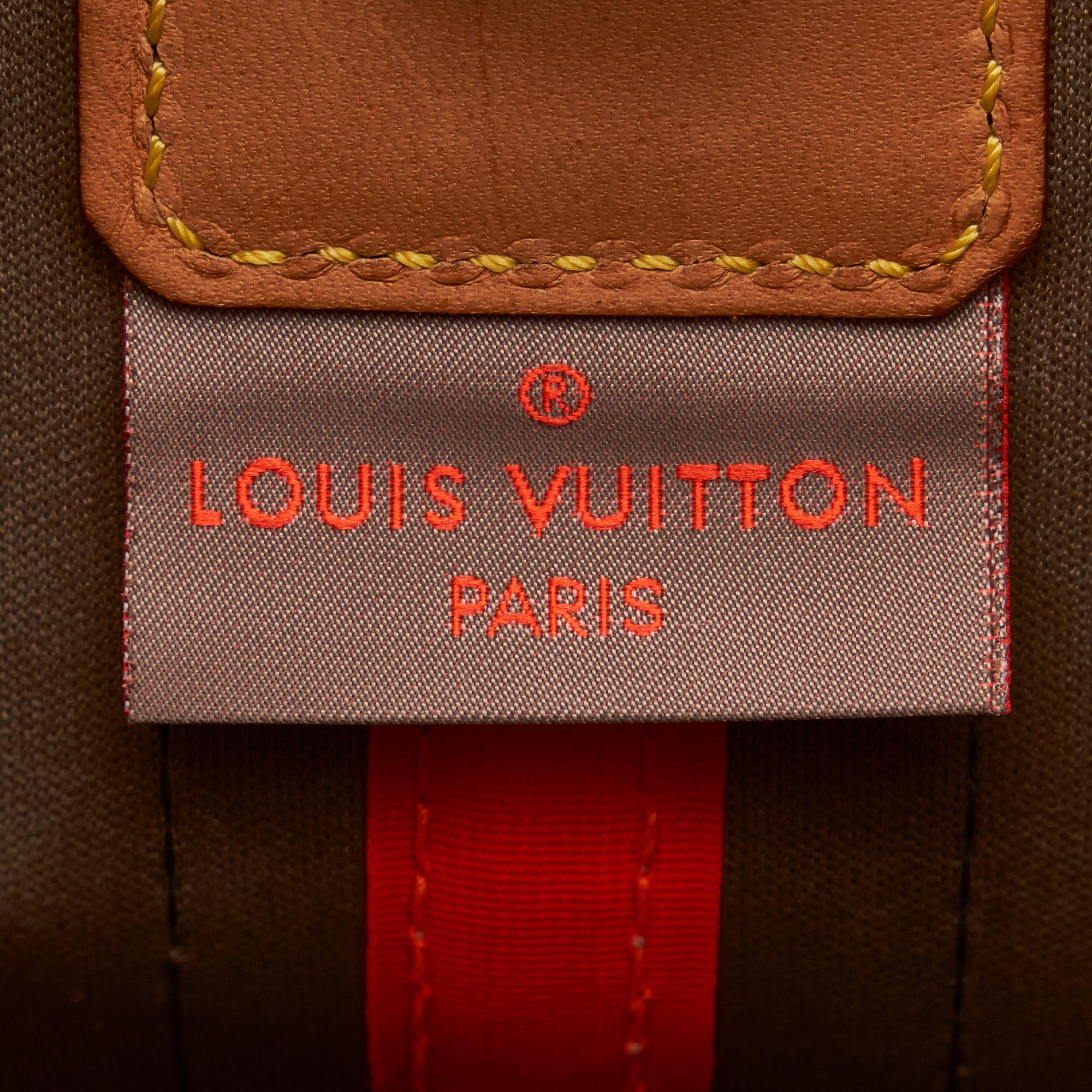 Louis Vuitton Damier Geant LV Cup Volunteer Bag (SHG-oBy2lb)