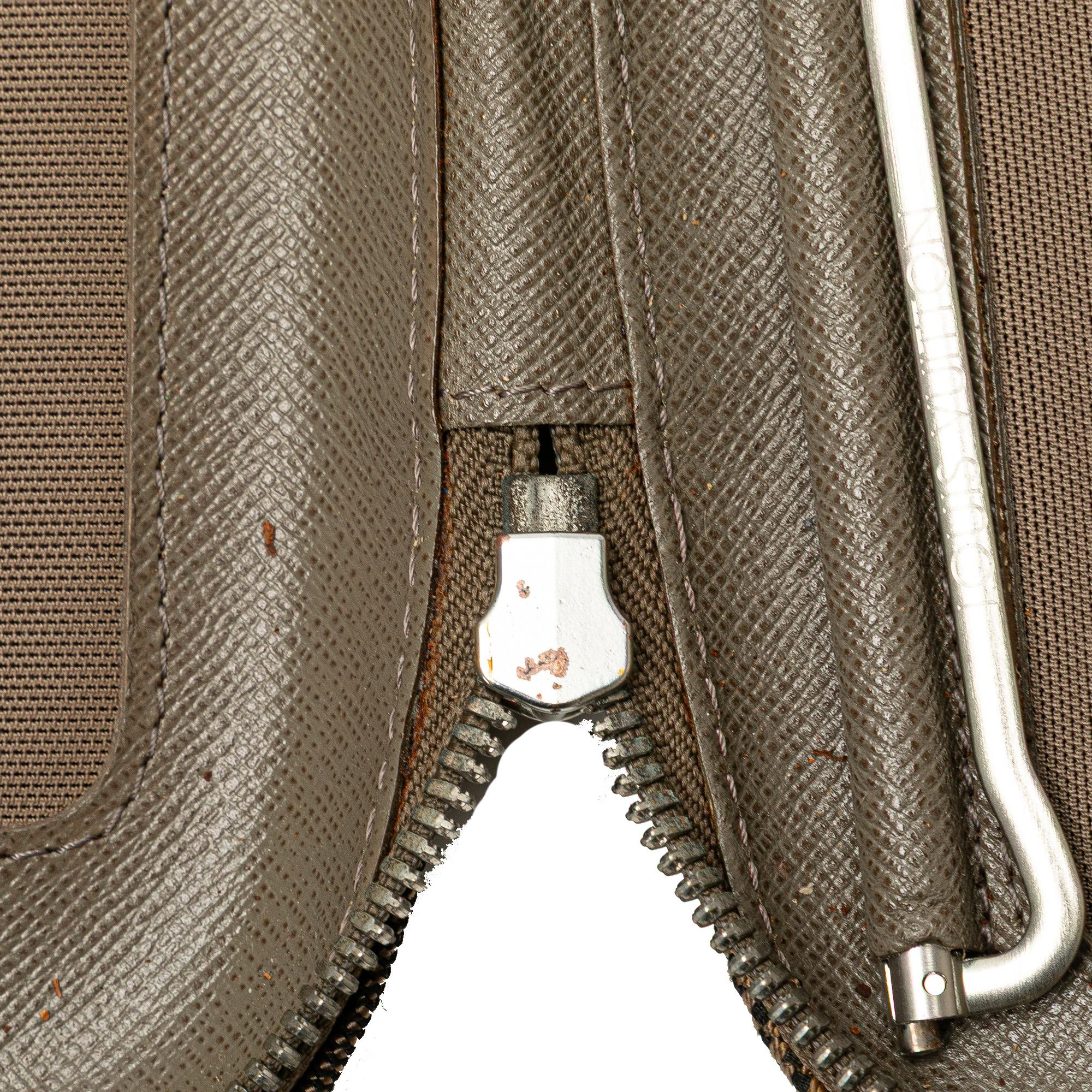 Louis Vuitton Damier Geant Mage