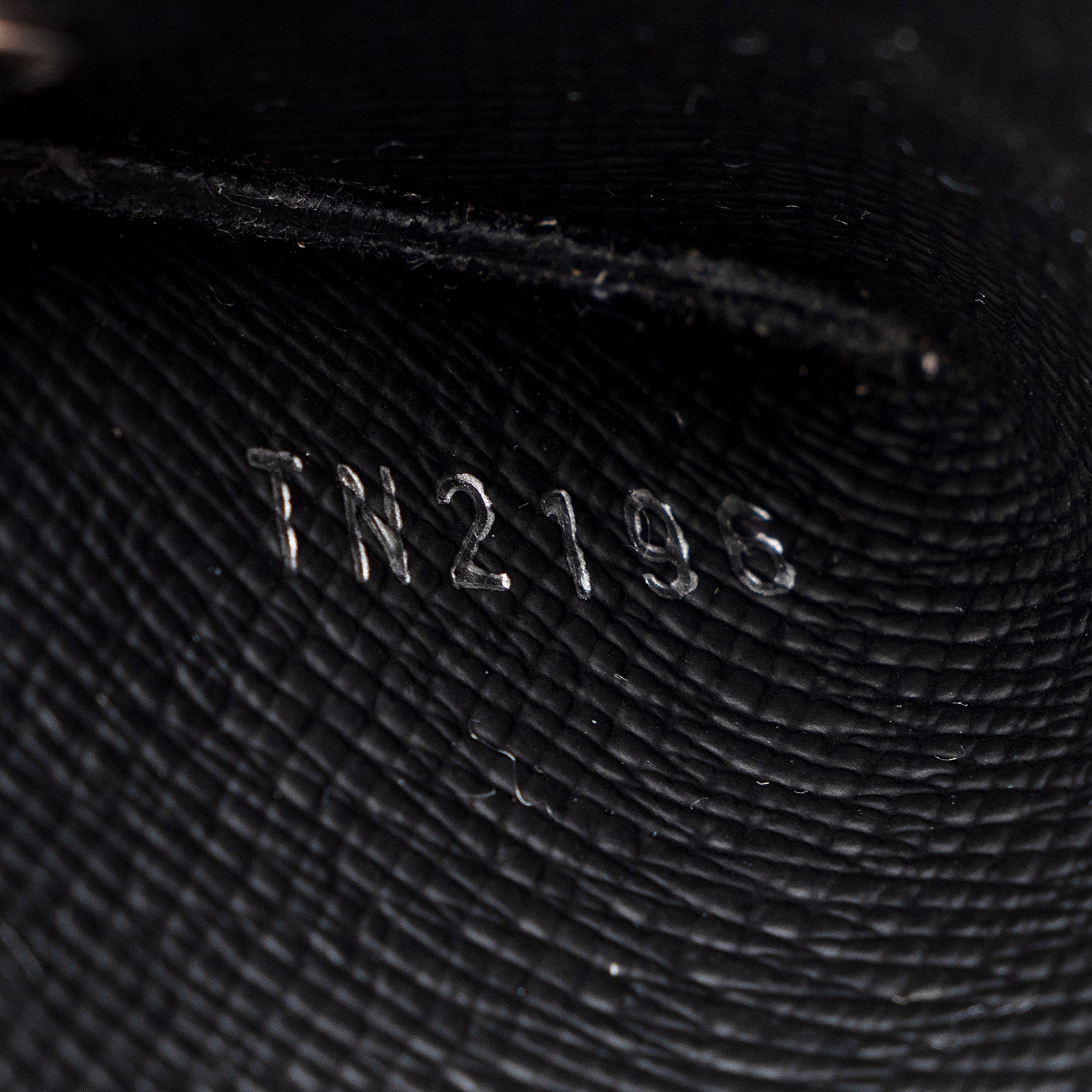 Louis Vuitton Damier Graphite 4 Key Pouch