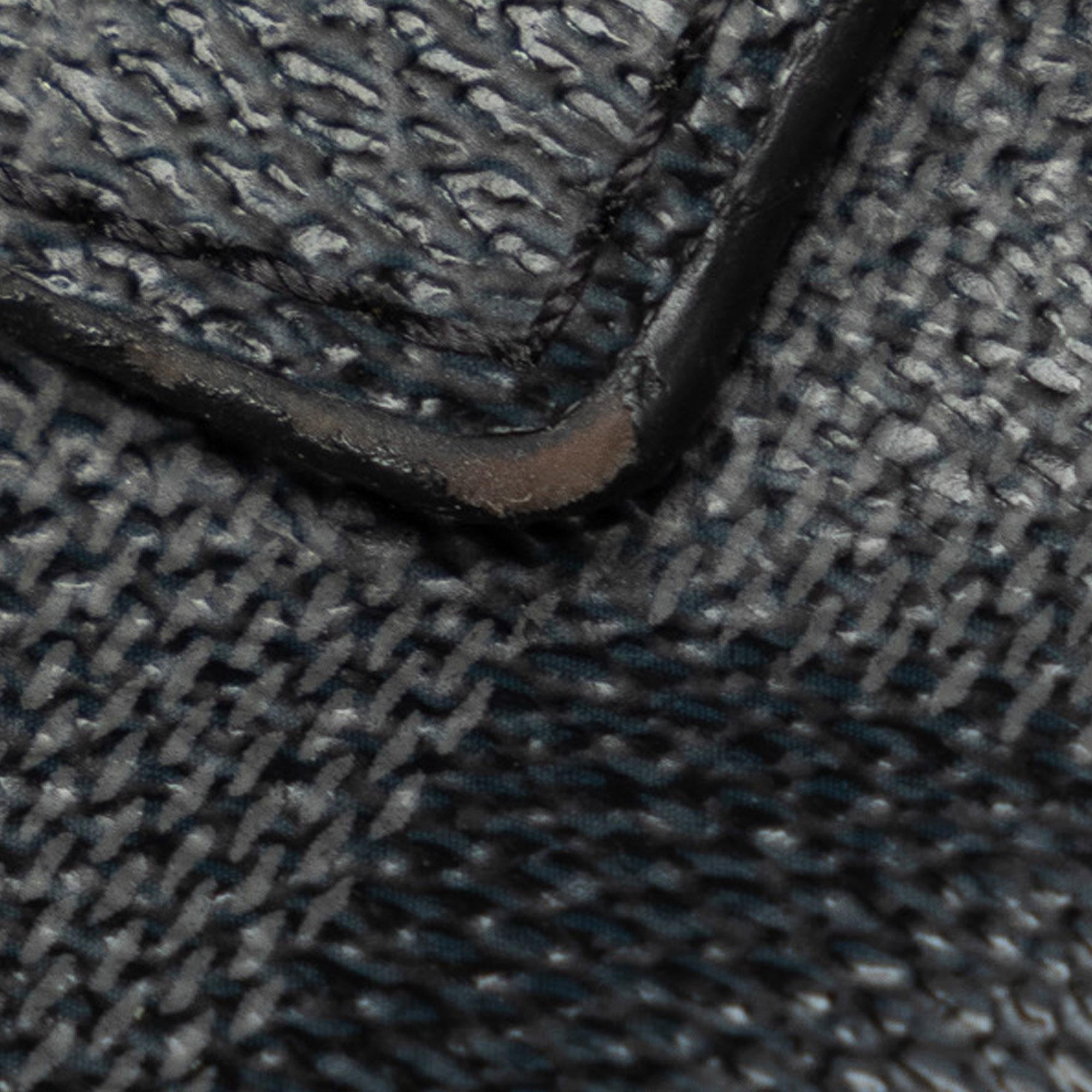 Louis Vuitton Damier Graphite Avenue Sling (SHG-GFYs8u)