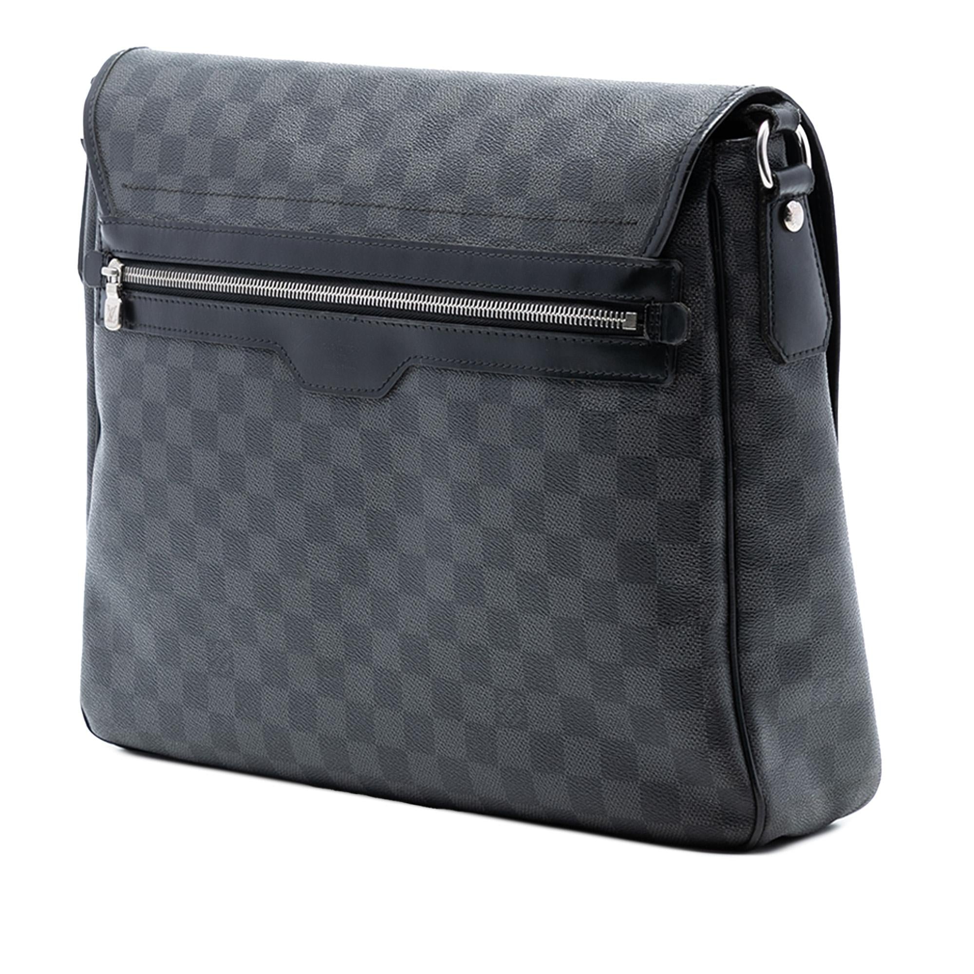 Louis Vuitton Damier Graphite Daniel GM