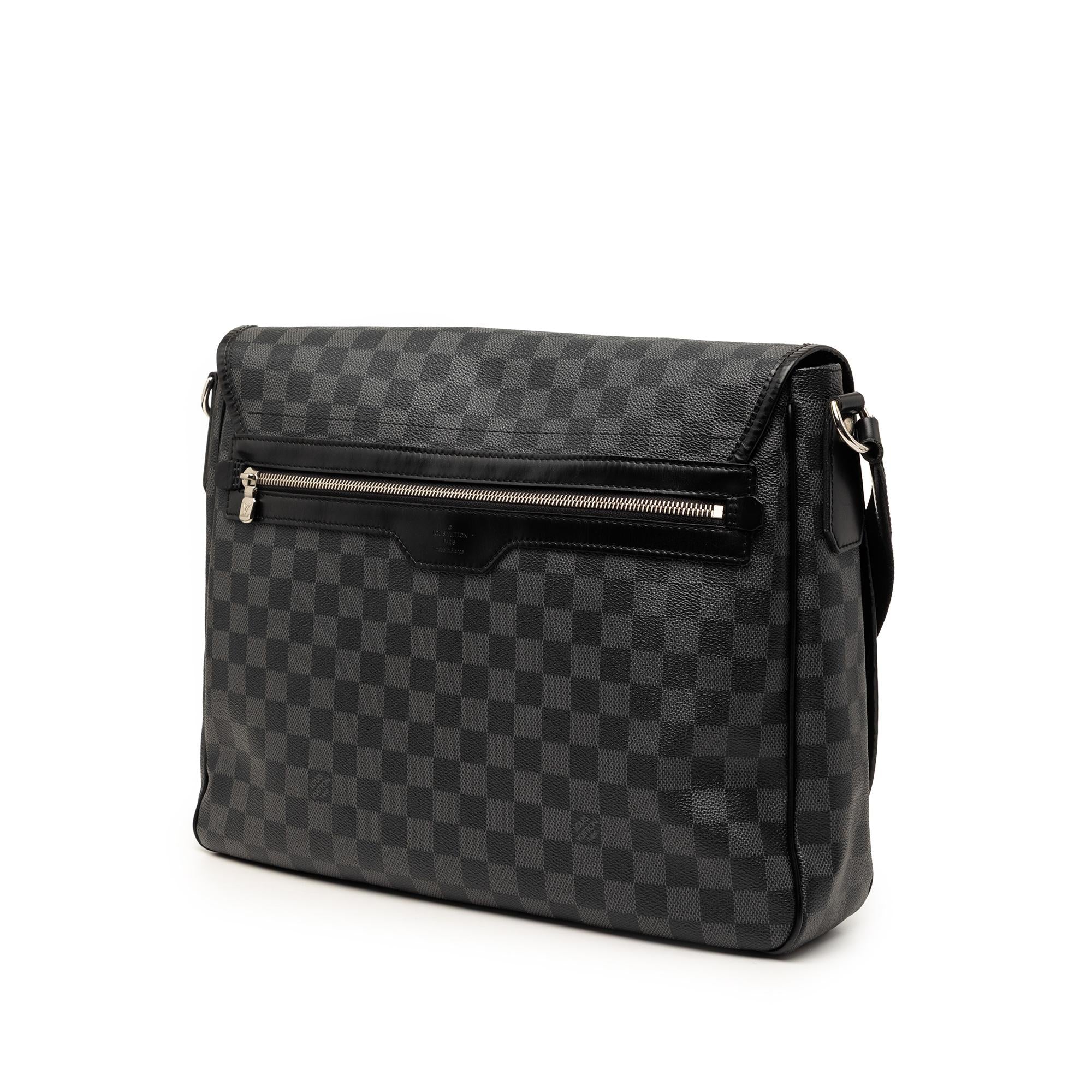 Louis Vuitton Damier Graphite Daniel GM