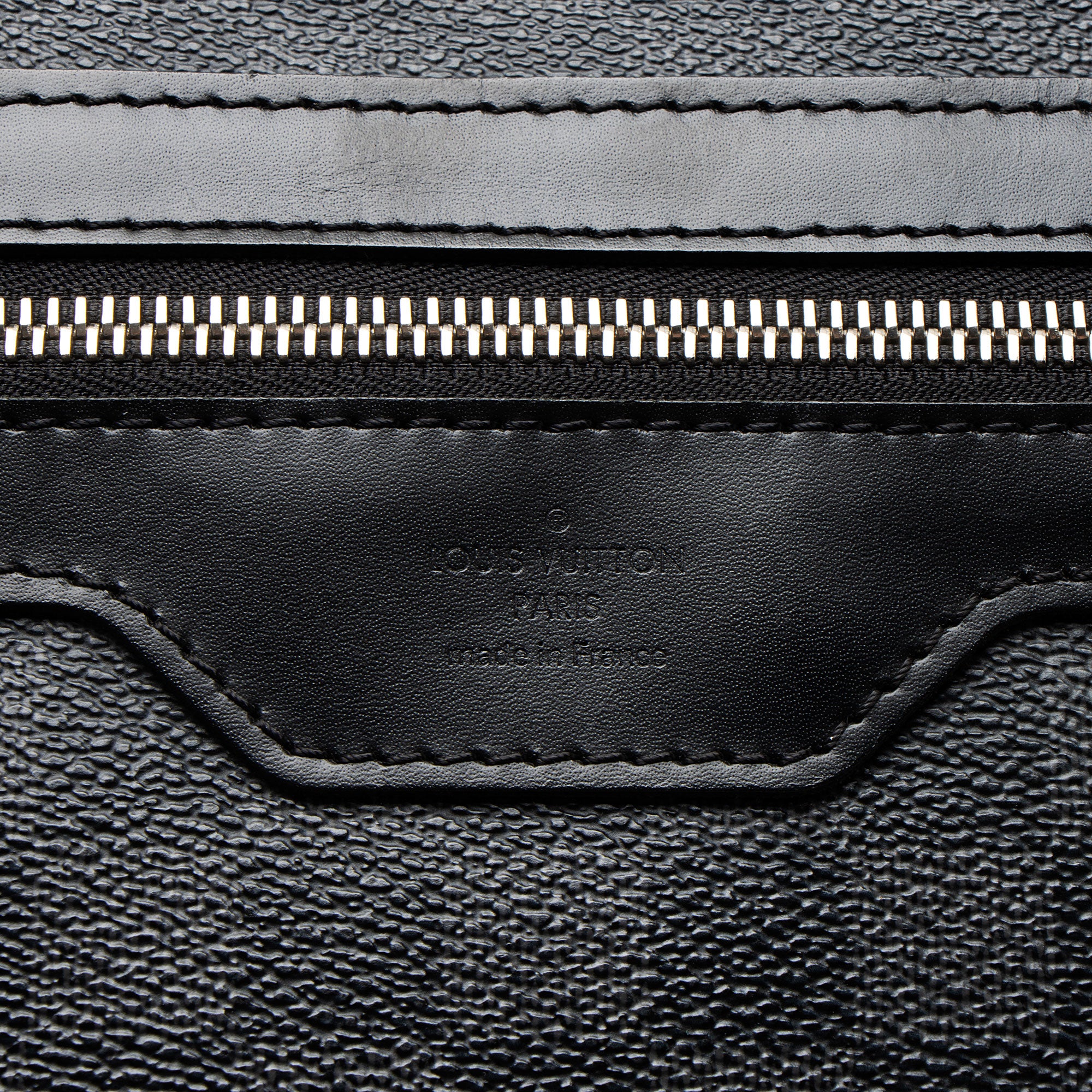 Louis Vuitton Damier Graphite Daniel MM Messenger