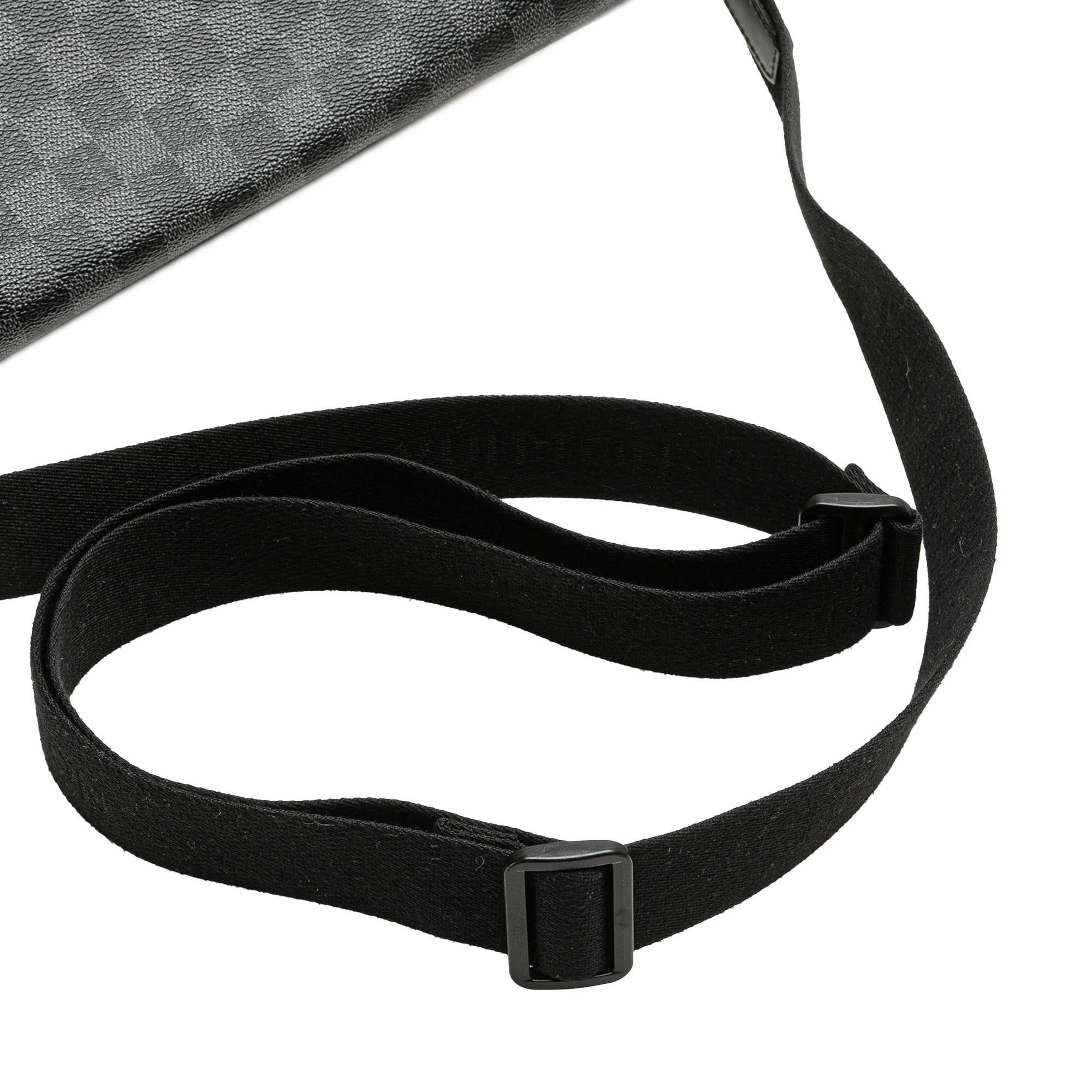 Louis Vuitton Damier Graphite Daniel MM