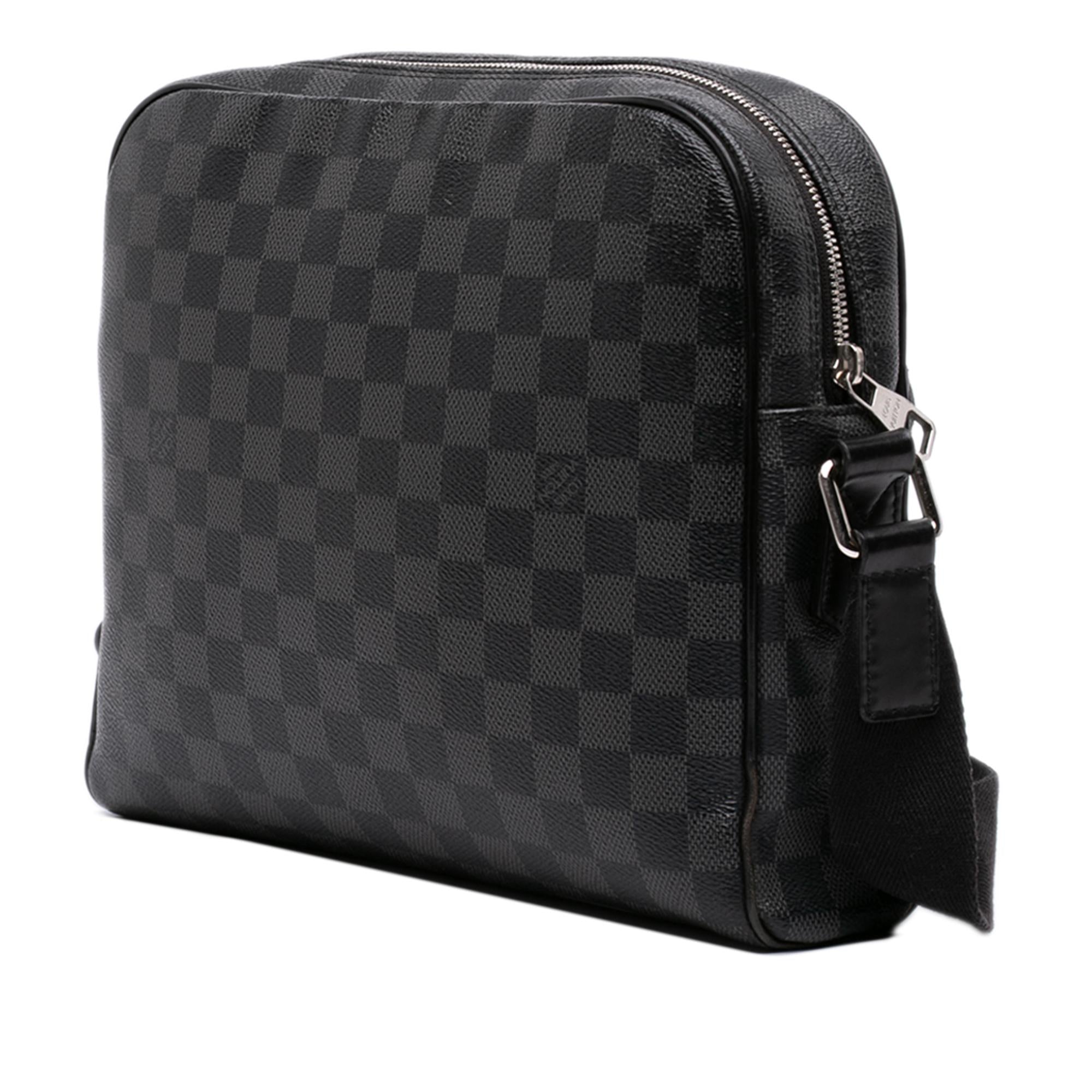 Louis Vuitton Damier Graphite Dayton Reporter PM