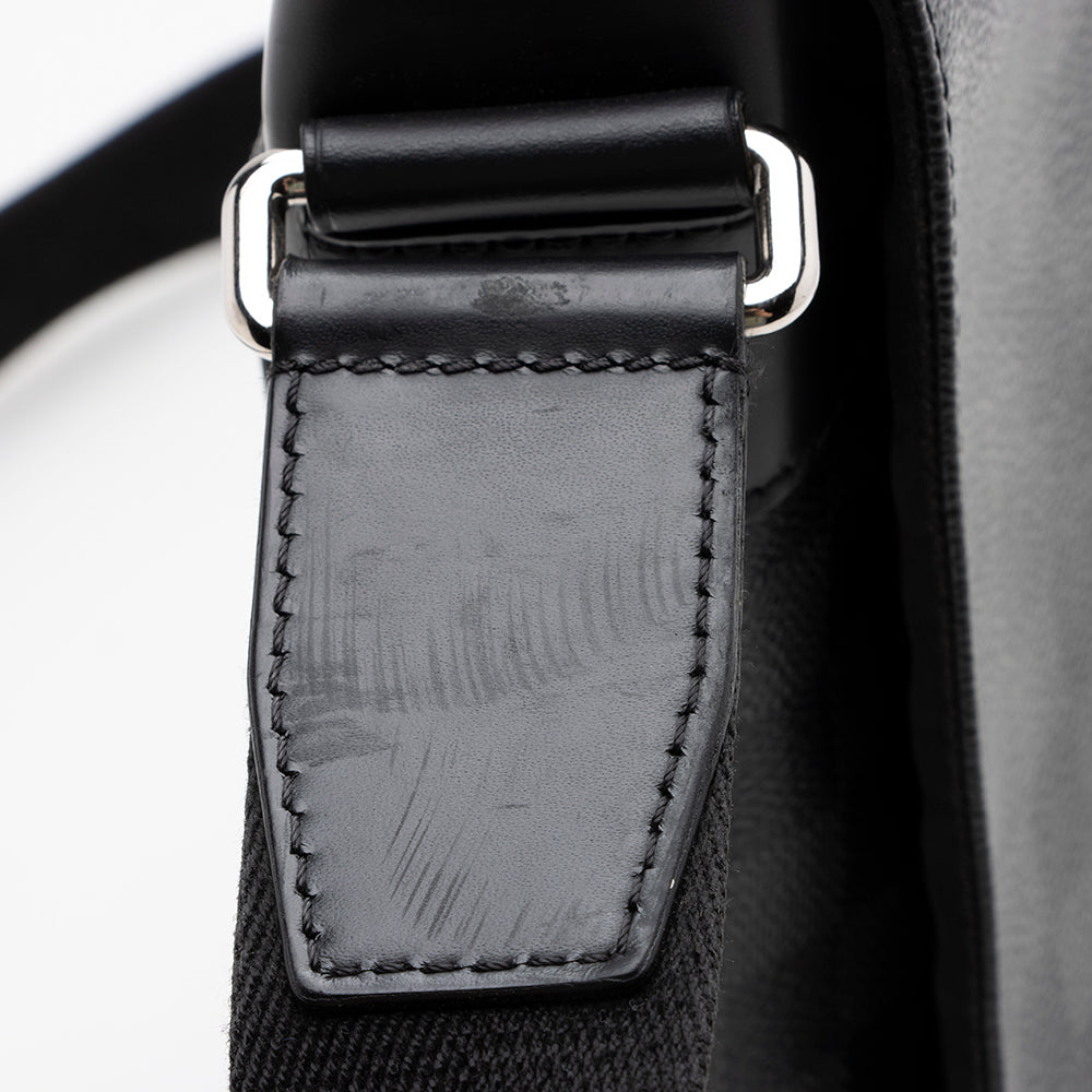 Louis Vuitton Damier Graphite District MM Messenger (SHF-17183)