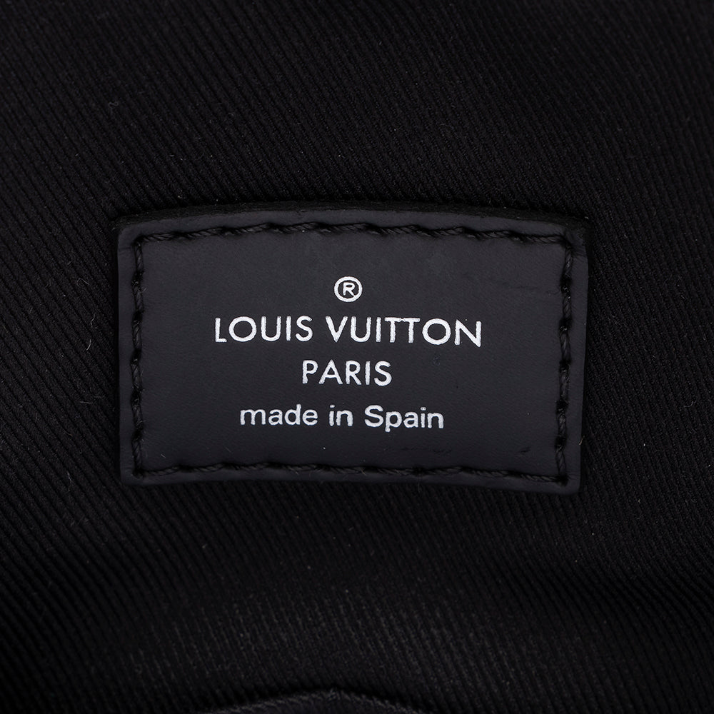 Louis Vuitton Damier Graphite District MM Messenger (SHF-17183)