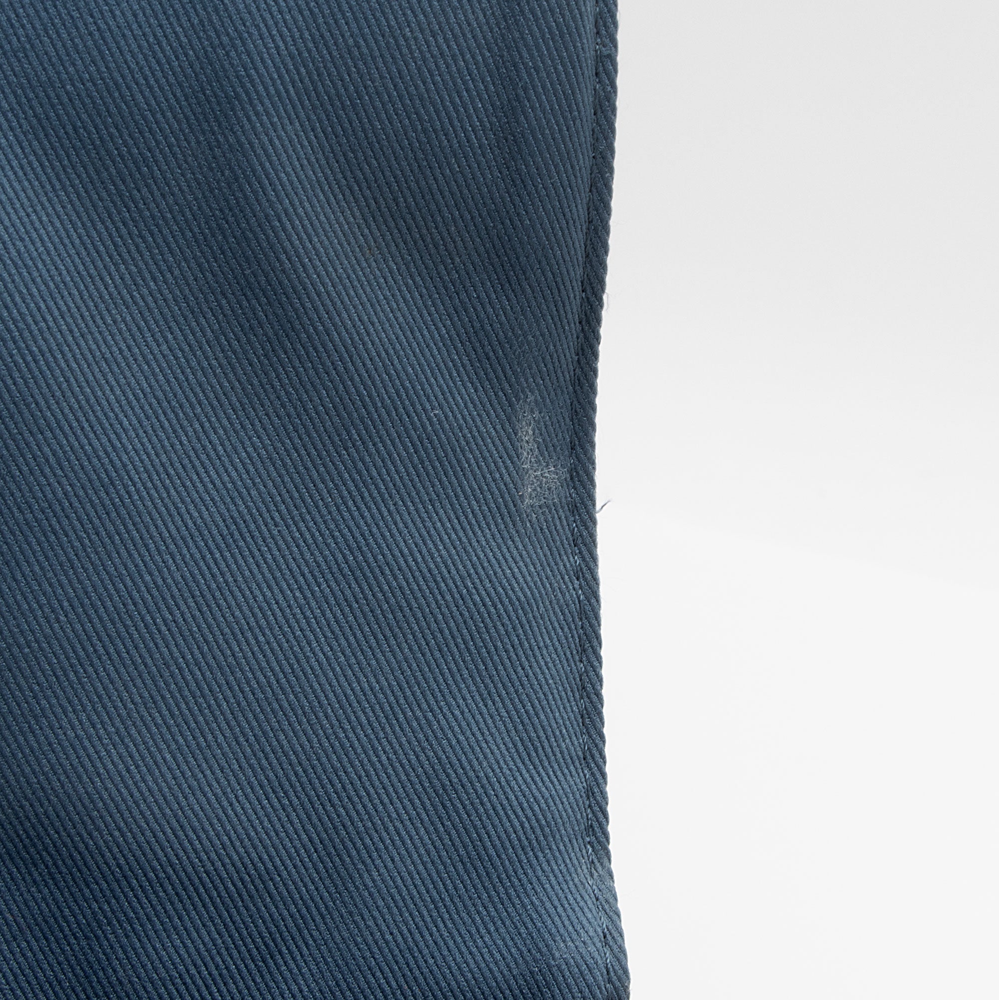 Louis Vuitton Damier Graphite District MM Messenger