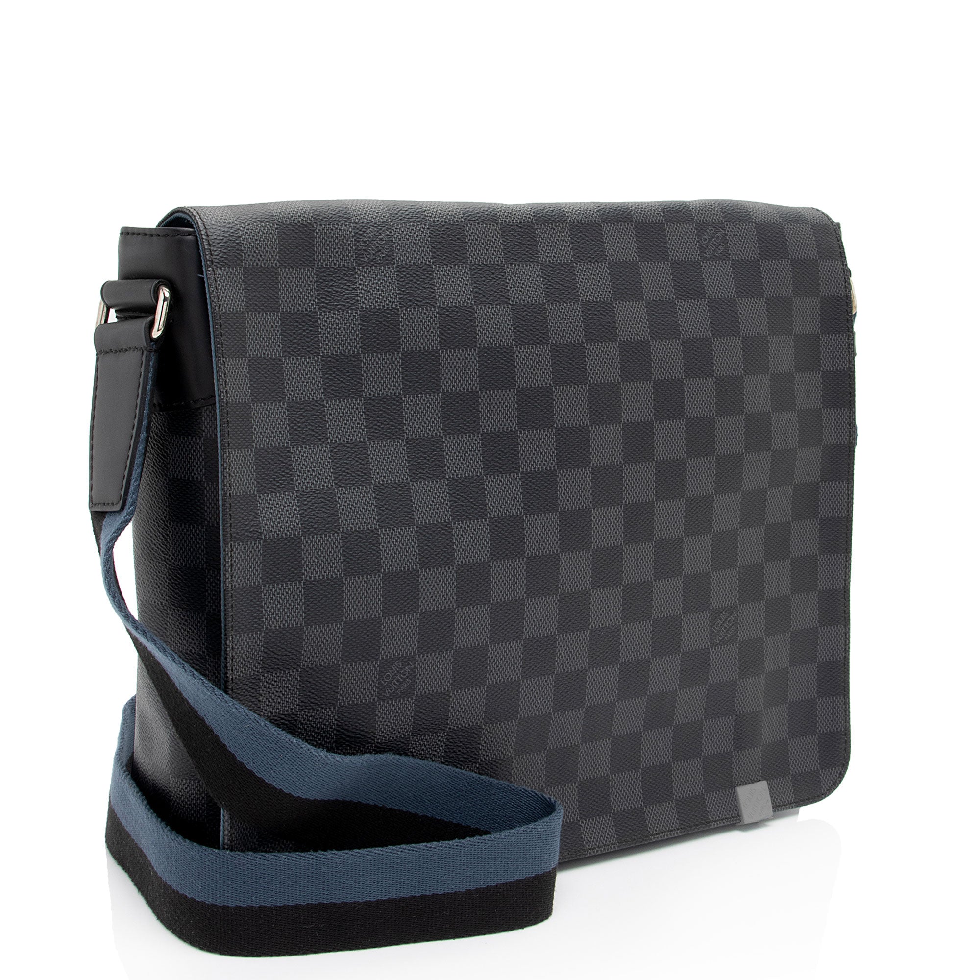 Louis Vuitton Damier Graphite District MM Messenger