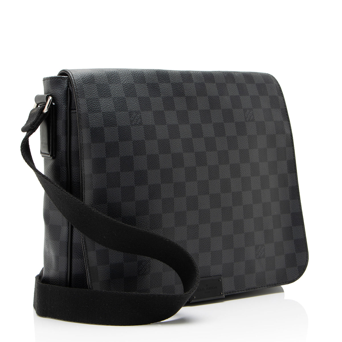 Louis Vuitton Damier Graphite District MM Messenger
