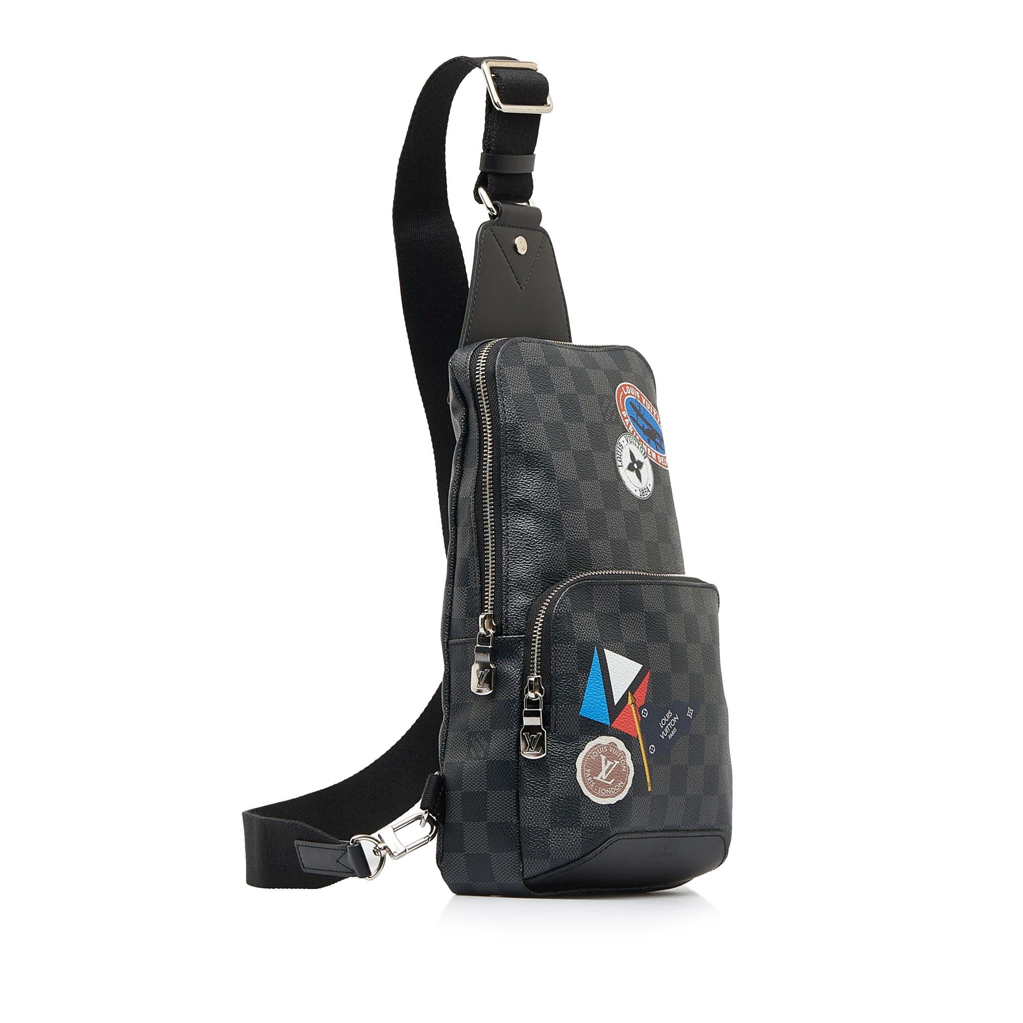 Louis Vuitton Damier Graphite LV League Avenue Sling (SHG-FAlEdw)