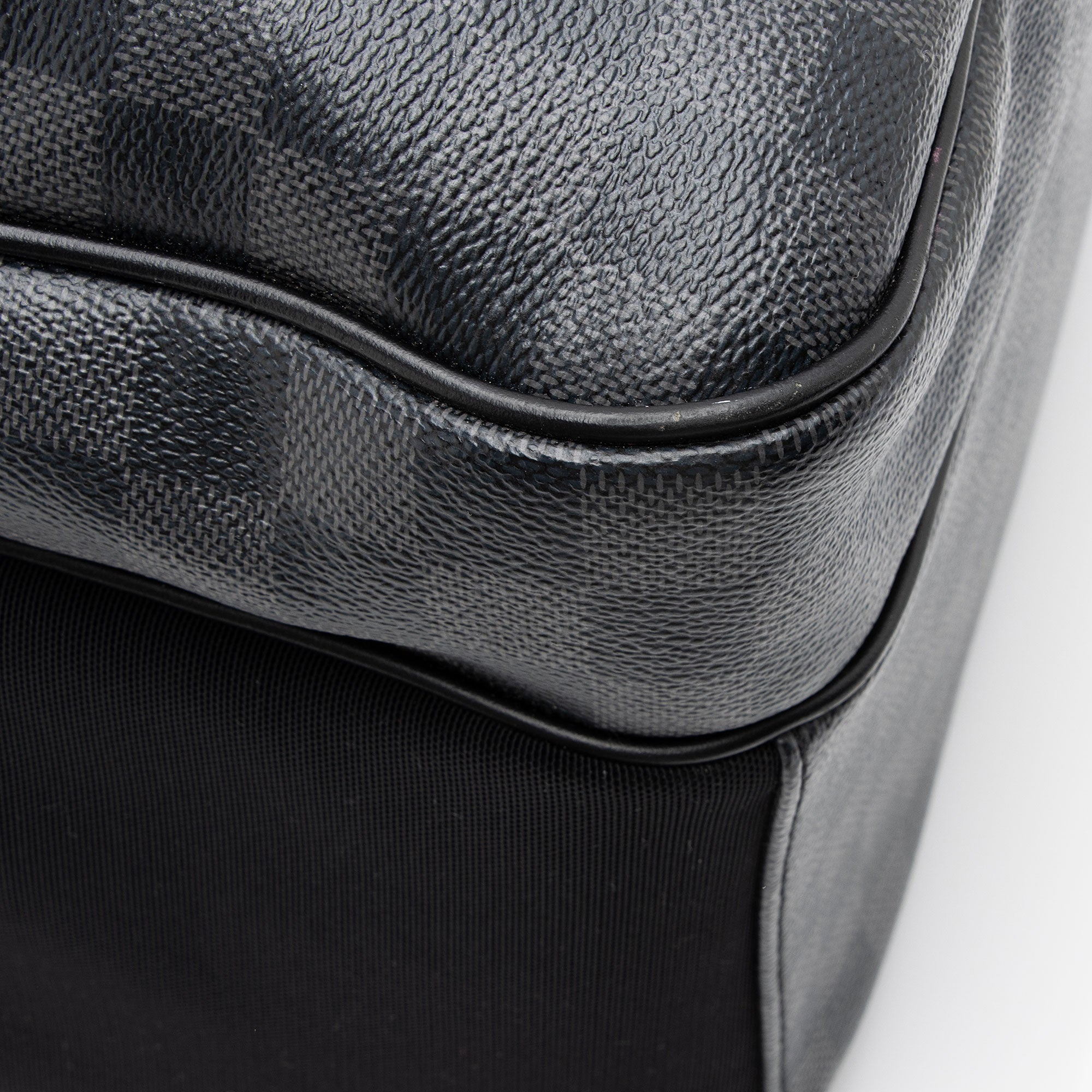 Louis Vuitton Damier Graphite Michael Backpack (SHF-xOritr)