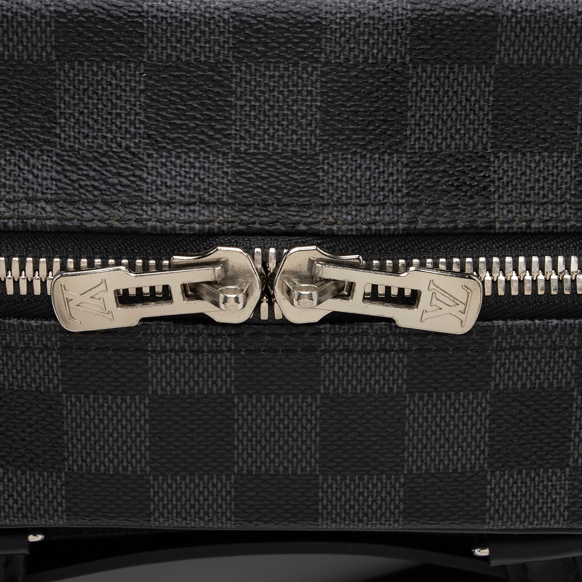 Louis Vuitton Damier Graphite Porte Documents Voyage Briefcase (SHF-3oWpzz)