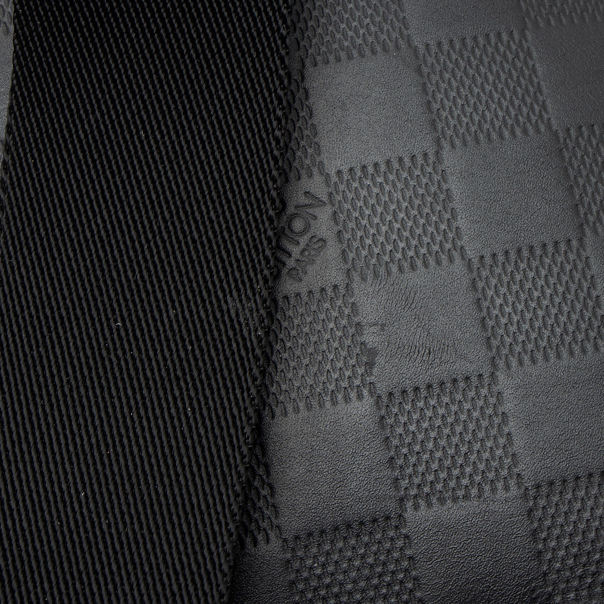 Louis Vuitton Damier Infini Avenue Sling NM Bag (SHF-NxP0LE)
