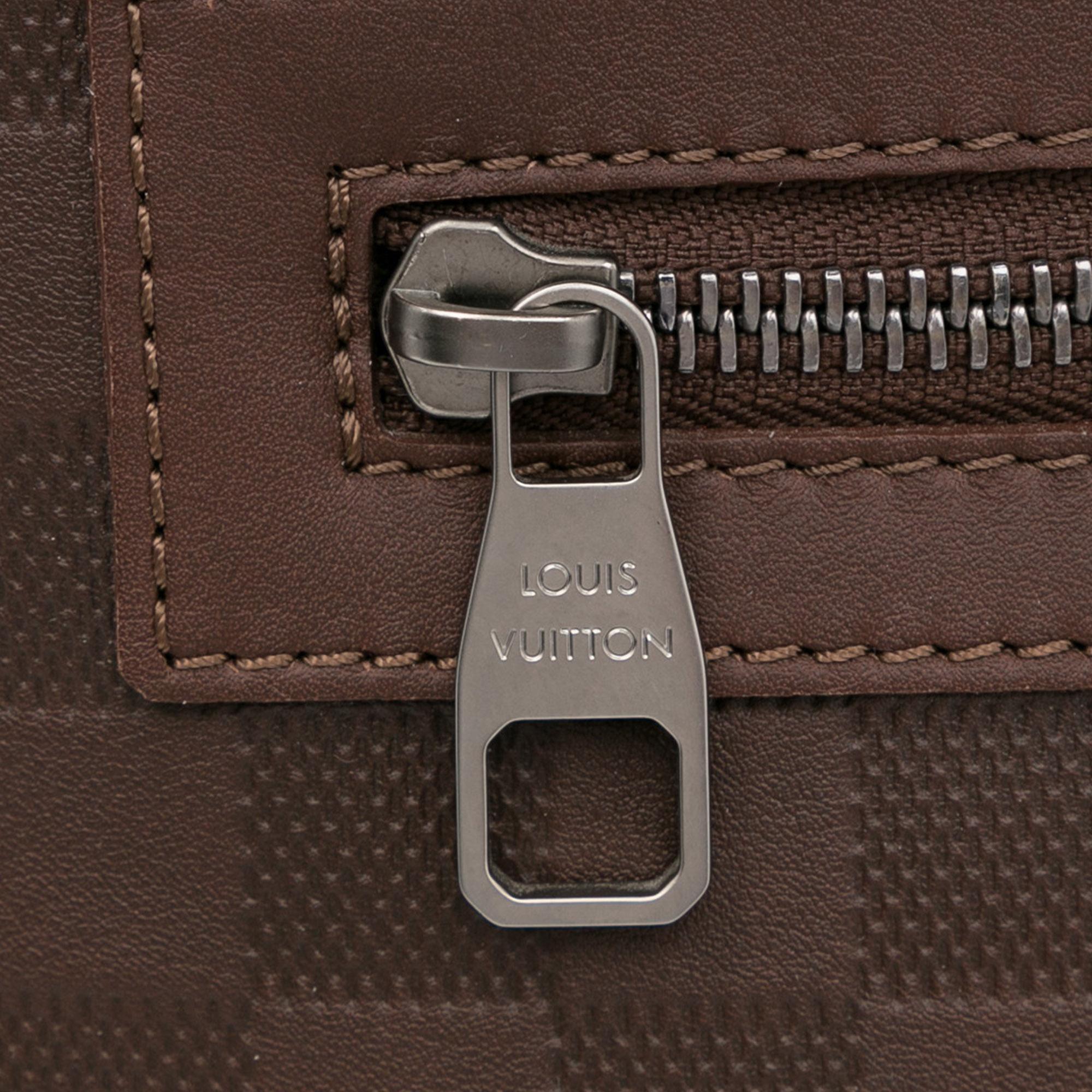 Louis Vuitton Damier Infini Calypso MM (SHG-XviTBh)