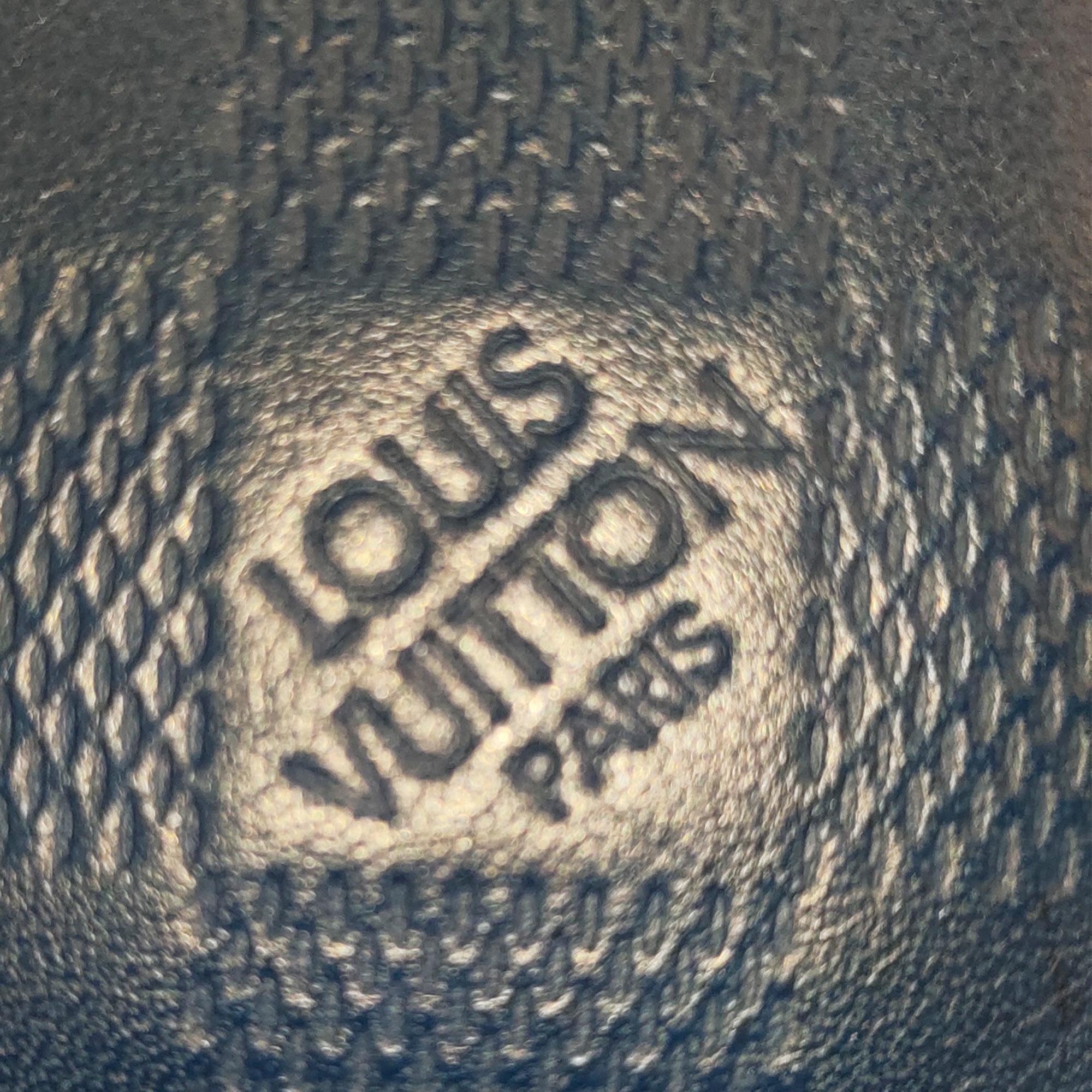 Louis Vuitton Damier Infini Small Wallet (SHG-1ZHNF0)