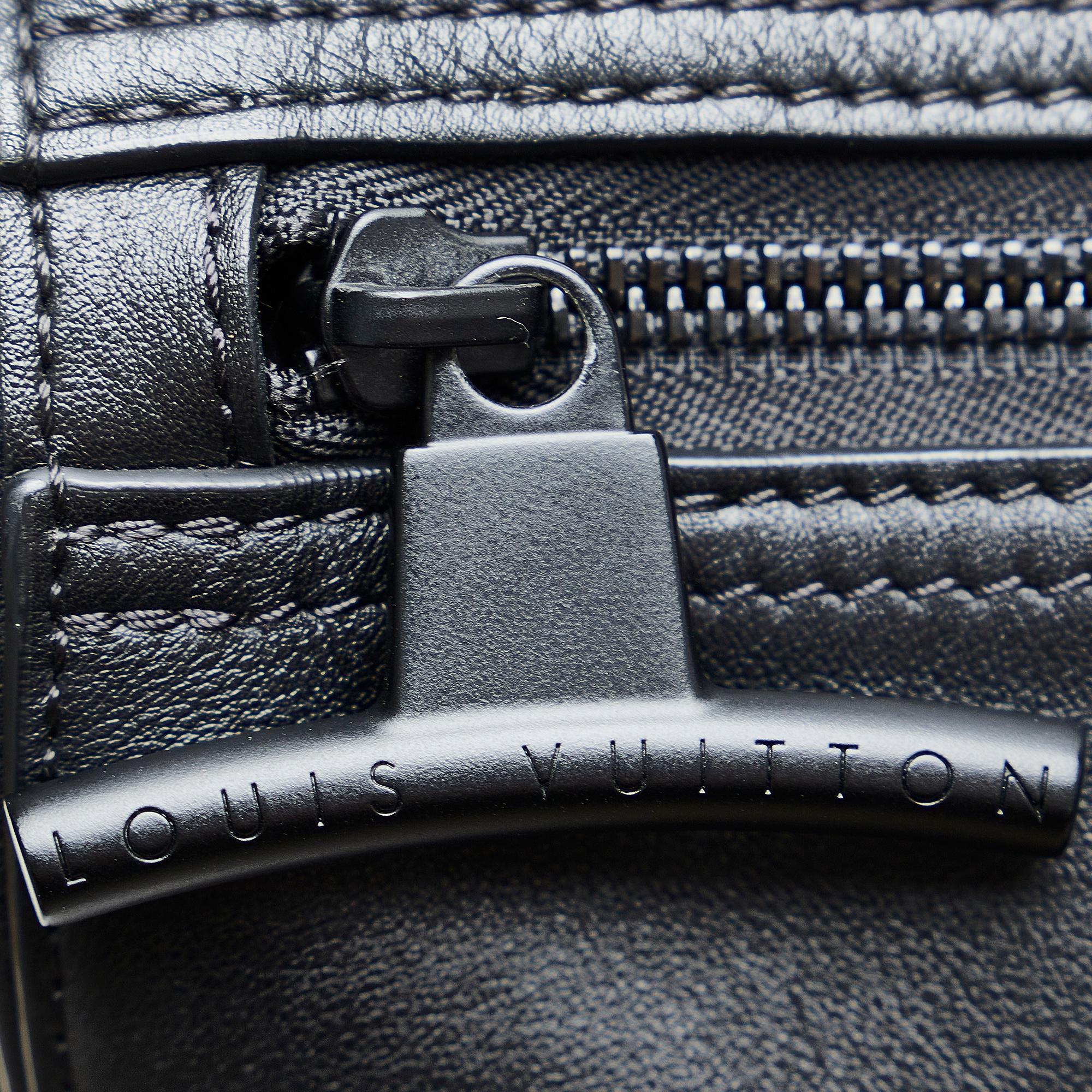 Louis Vuitton Dark Infinity Keepall Bandouliere 50 (SHG-8lQPkw)