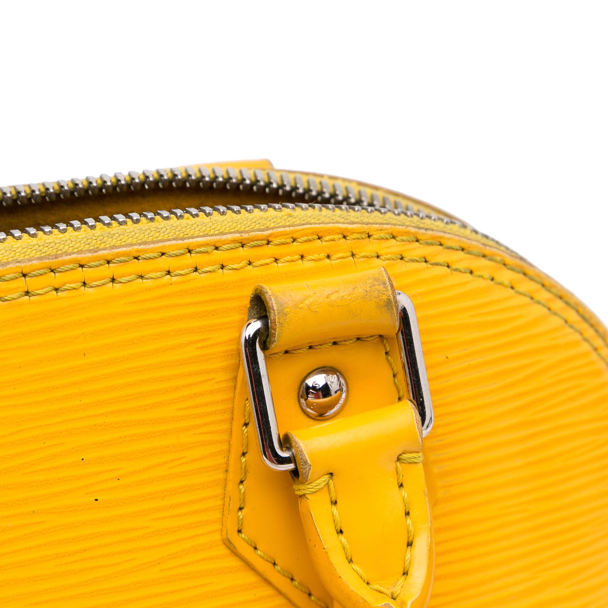 Louis Vuitton Epi Alma BB (SHG-BLzt4S)