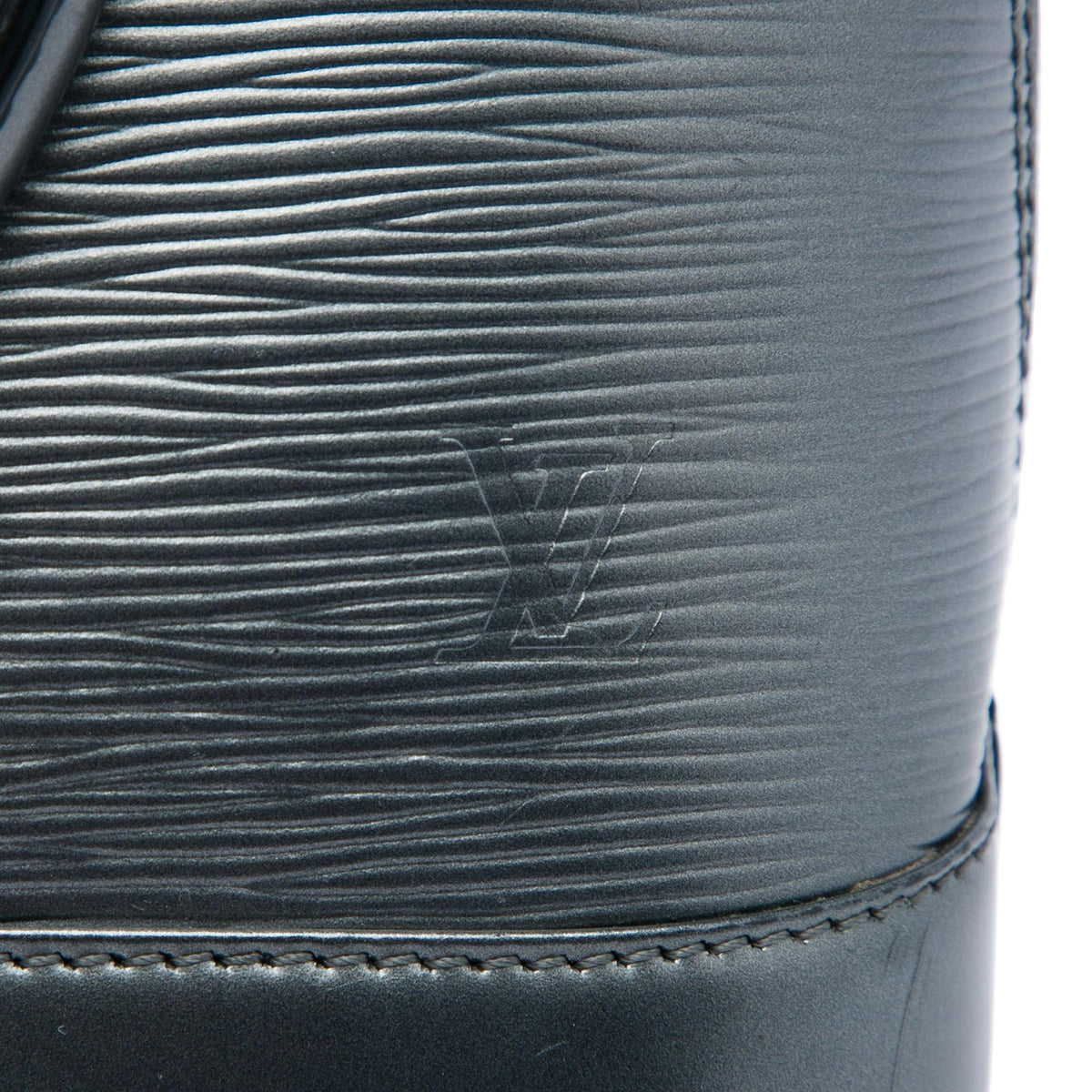Louis Vuitton Epi Alma BB