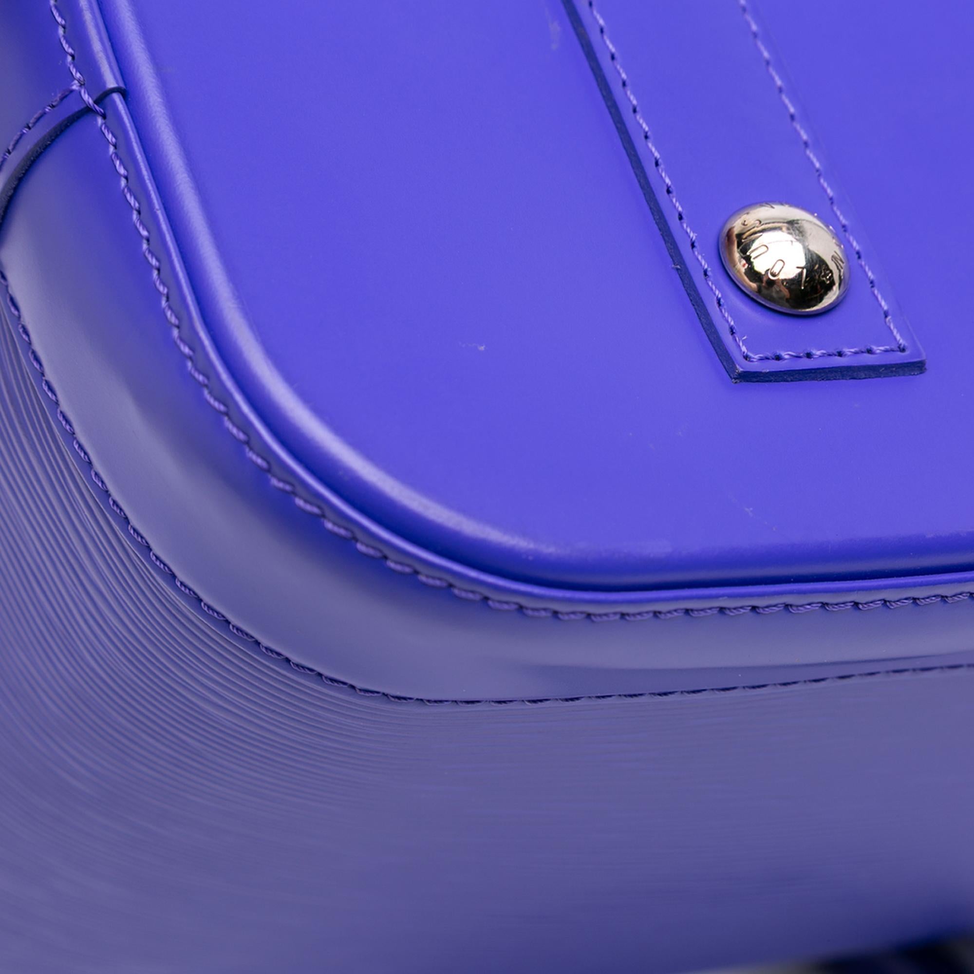 Louis Vuitton Epi Alma MM
