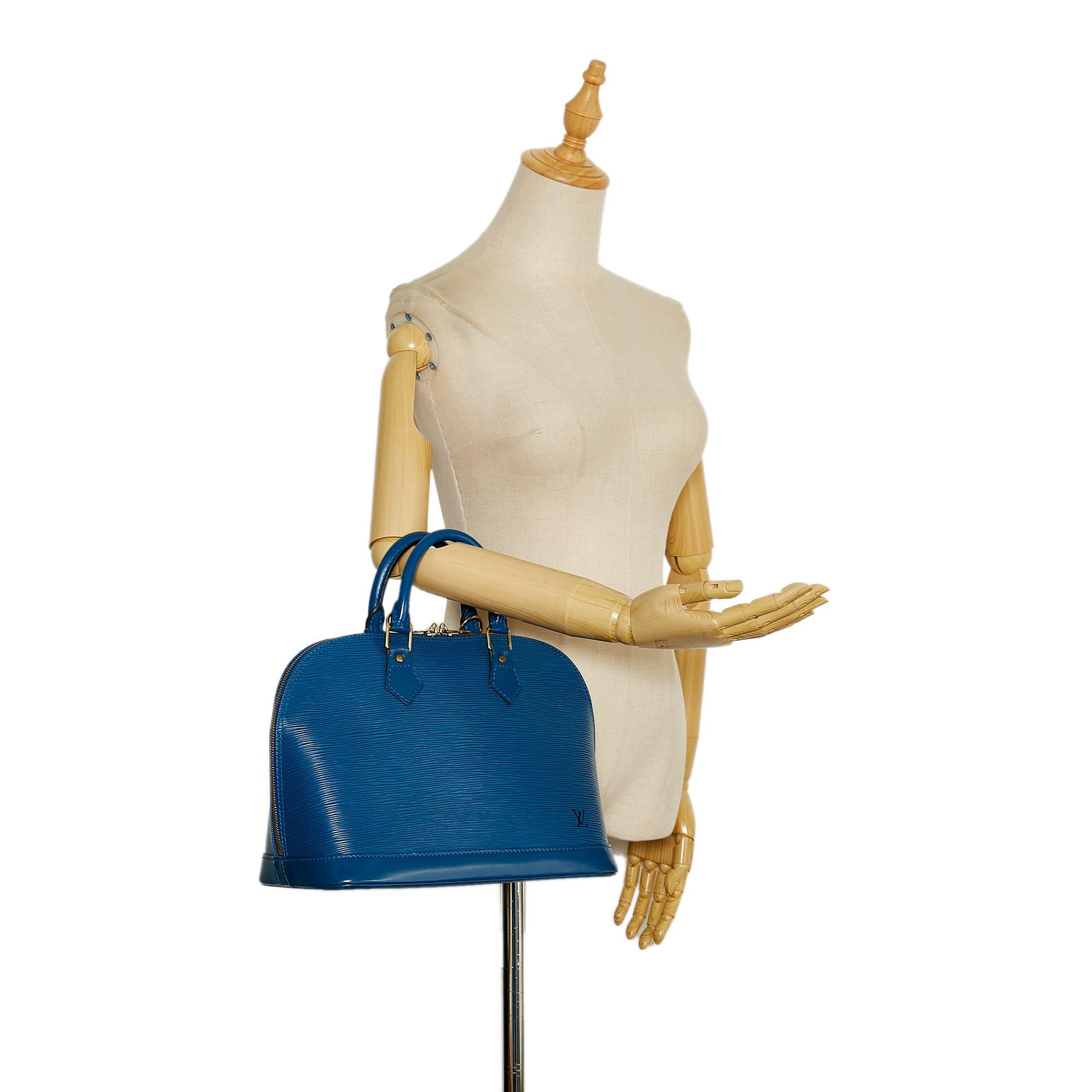 Louis Vuitton Epi Alma PM (SHG-36231)