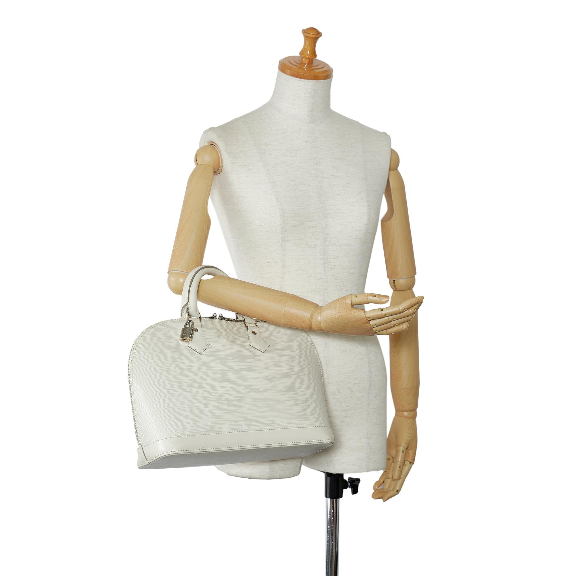 Louis Vuitton Epi Alma PM (SHG-RfnPhH)
