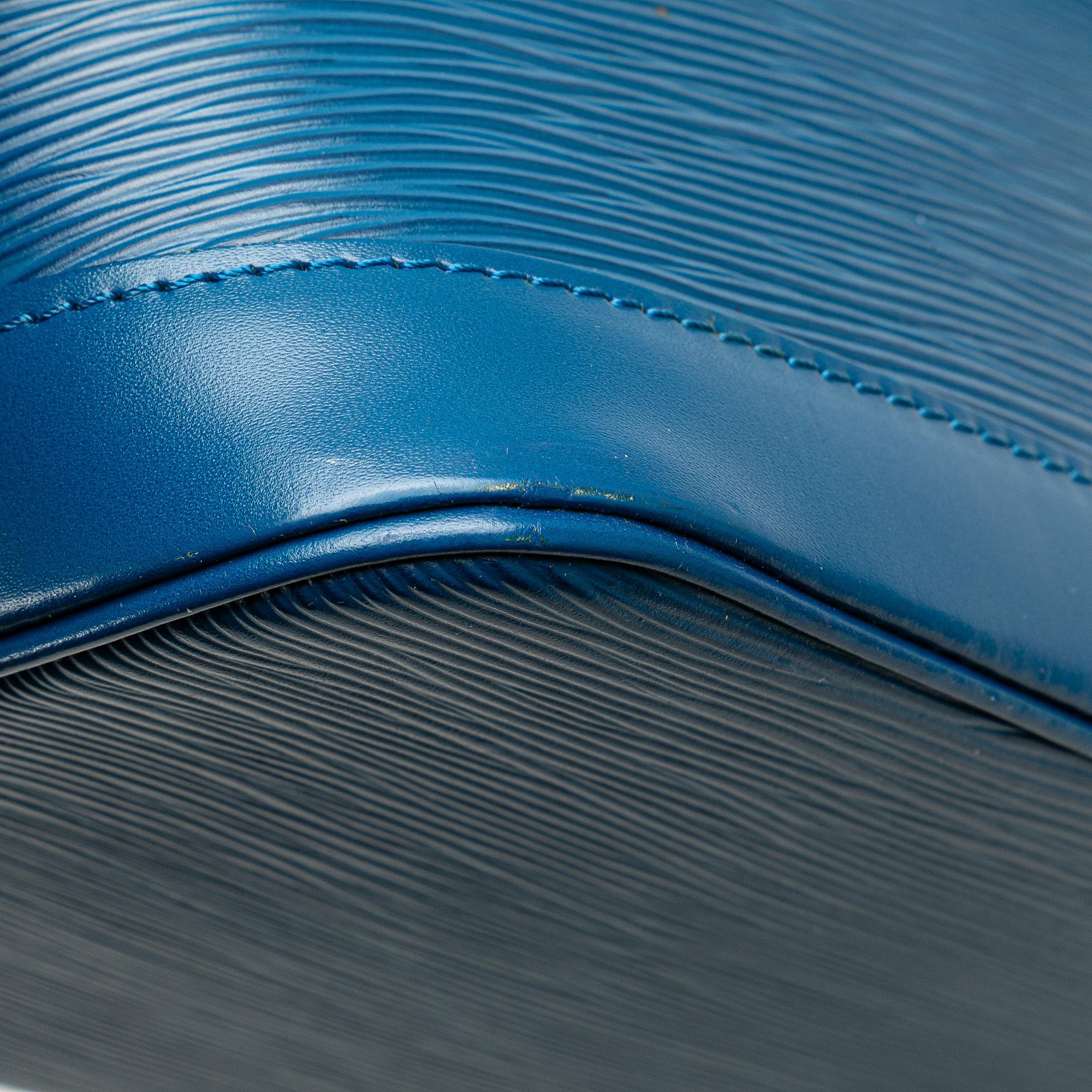 Louis Vuitton Epi Alma PM