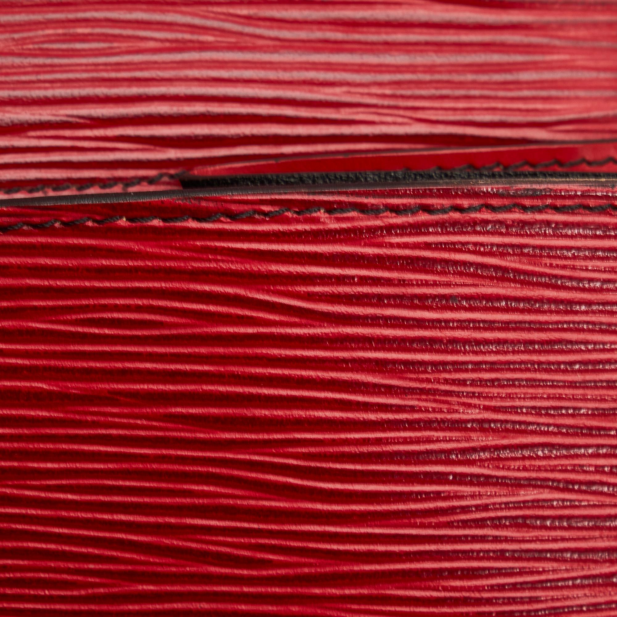 Louis Vuitton Epi Art Deco (SHG-FDRevQ)