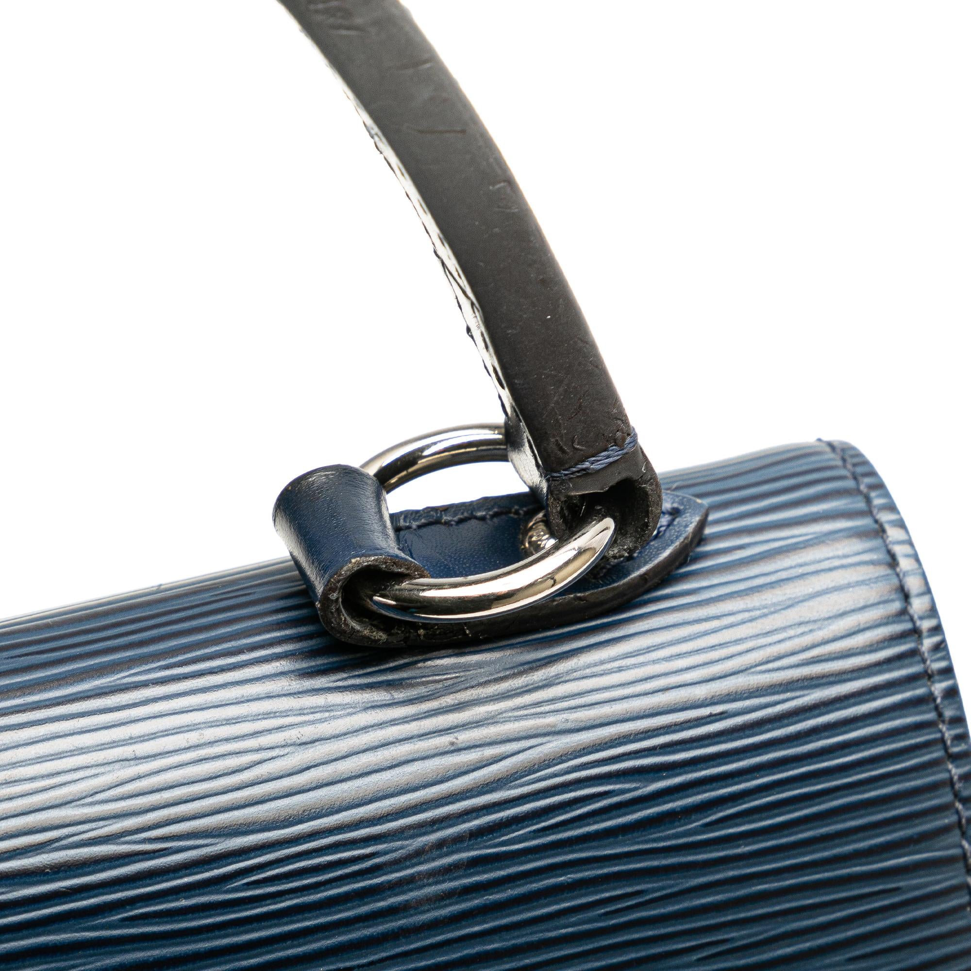 Louis Vuitton Epi Cluny MM
