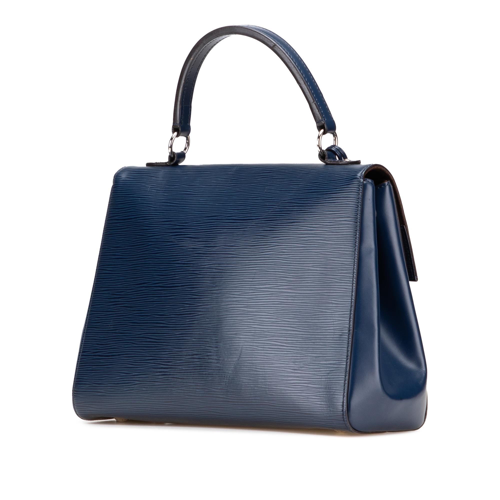 Louis Vuitton Epi Cluny MM