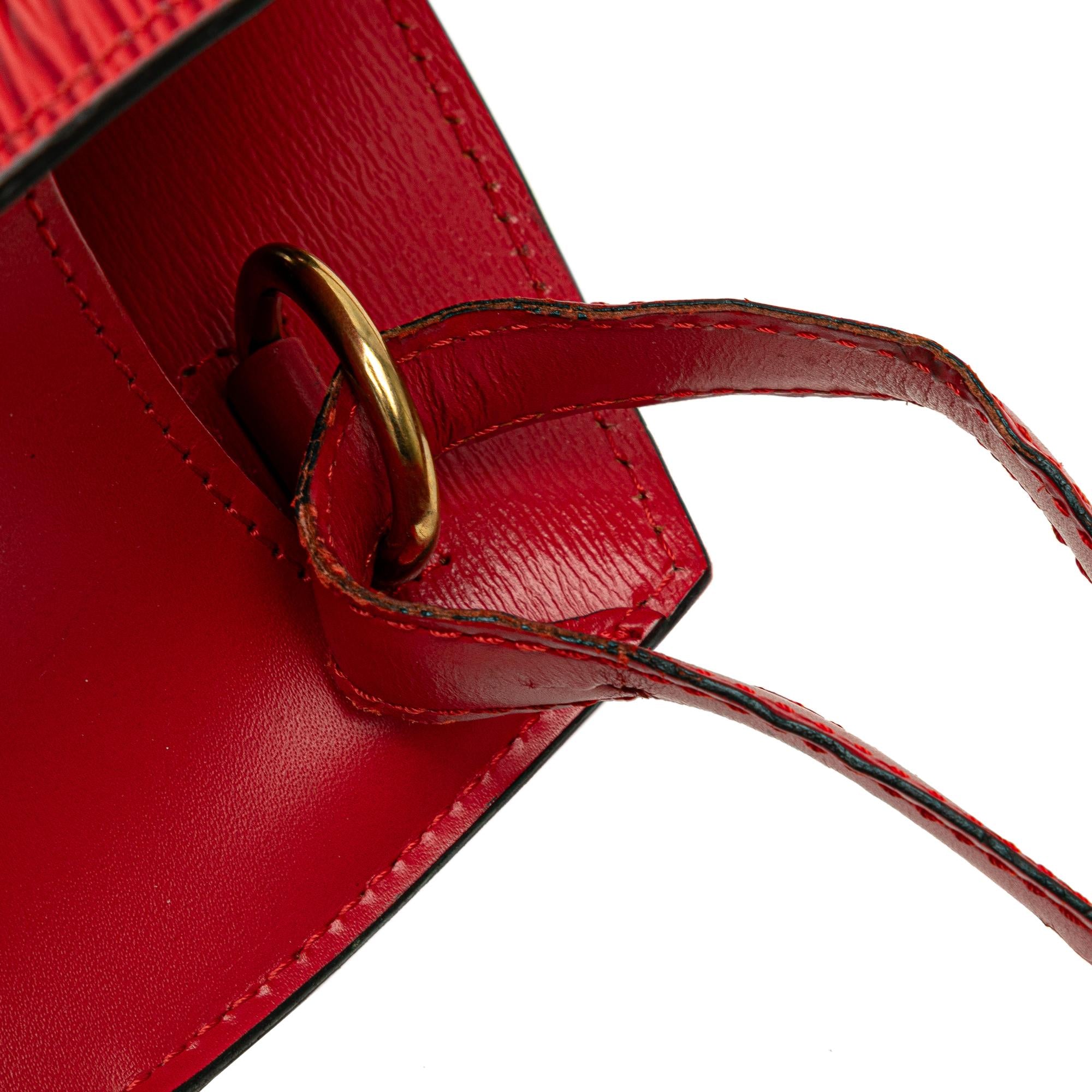 Louis Vuitton Epi Cluny