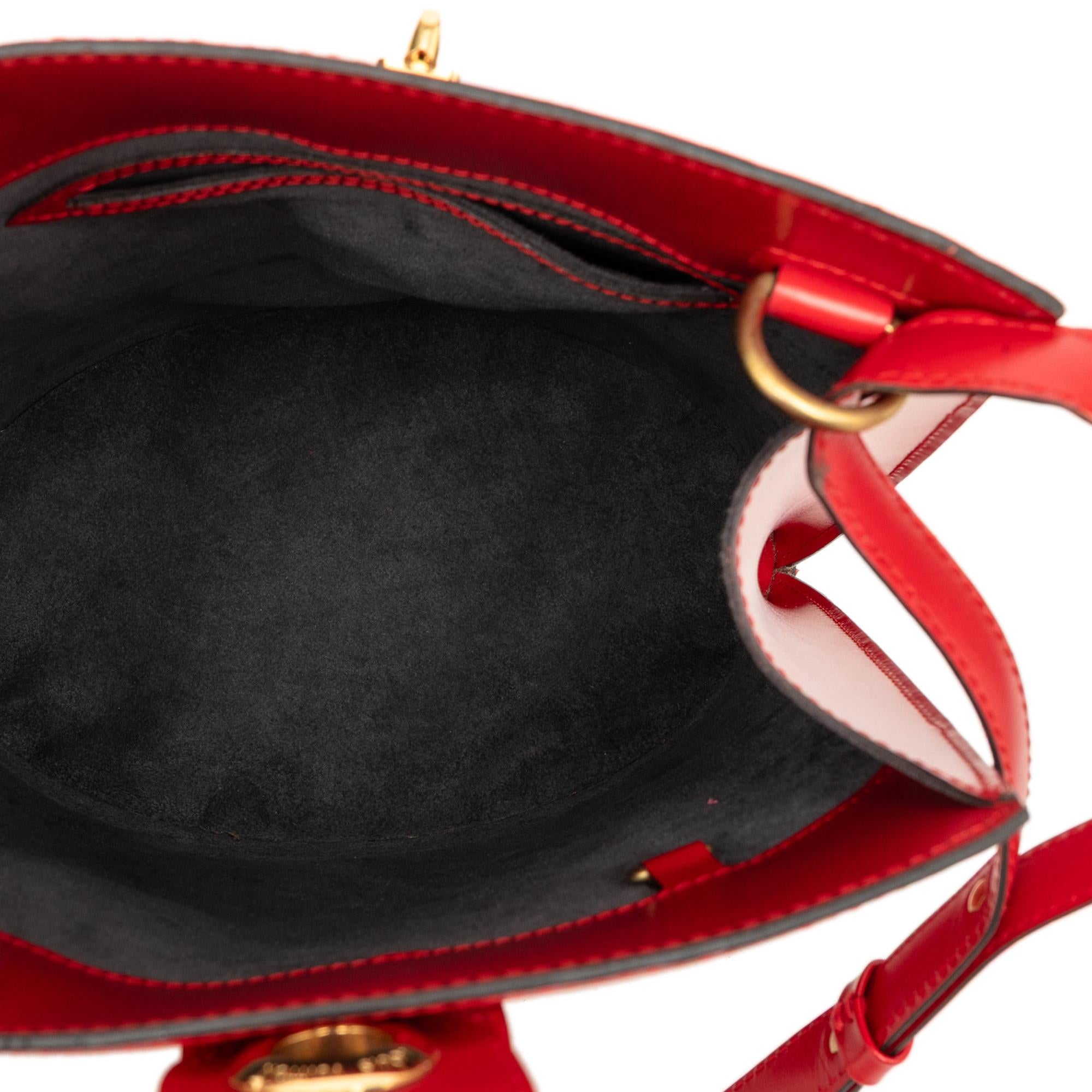 Louis Vuitton Epi Cluny