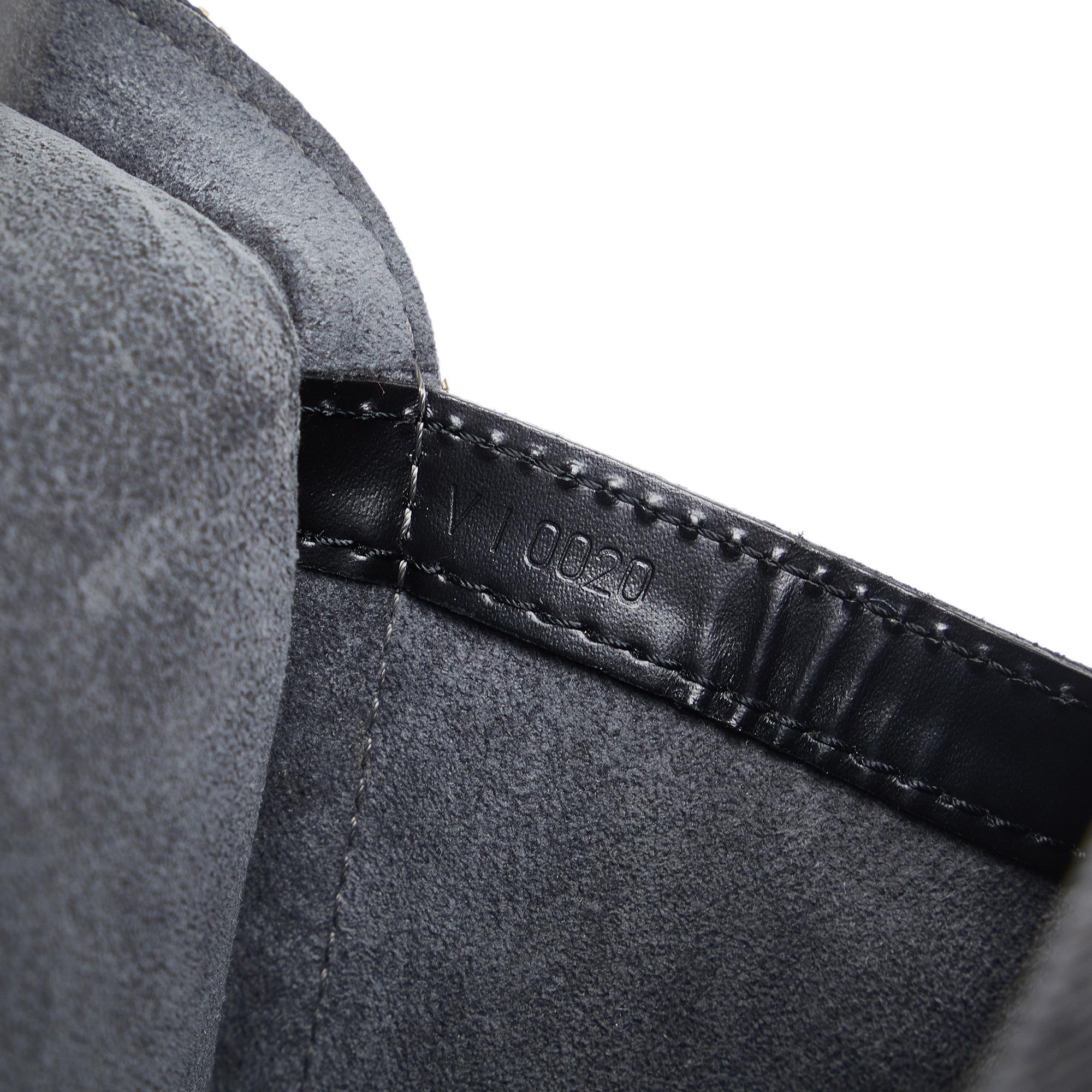 Louis Vuitton Epi Gobelins (SHG-4AHARz)