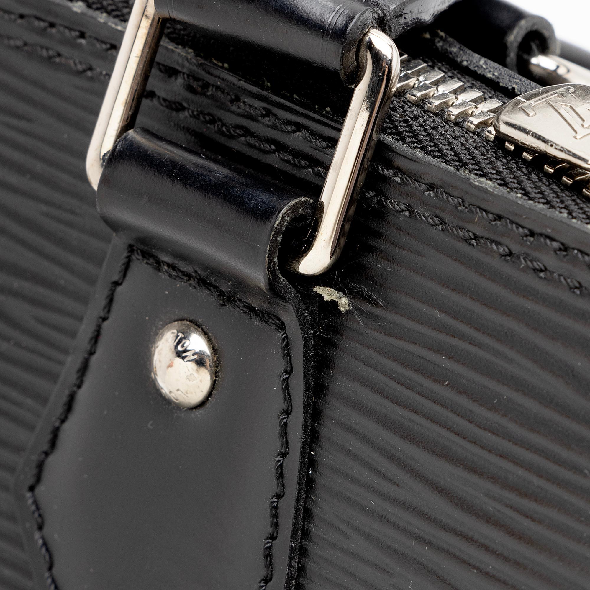 Louis Vuitton Epi Leather Alma GM Satchel (SHF-suhePo)