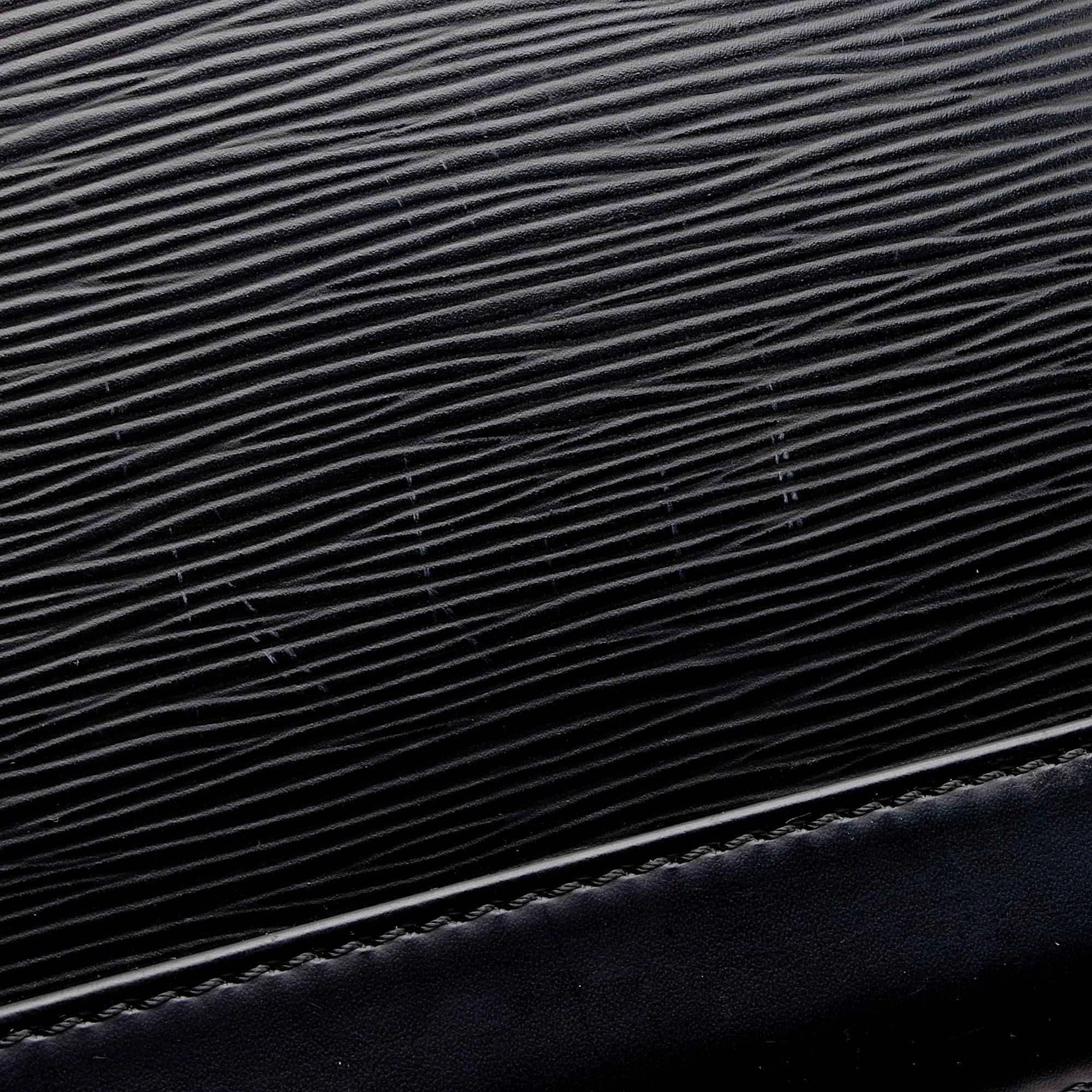 Louis Vuitton Epi Leather Alma GM Satchel (SHF-suhePo)