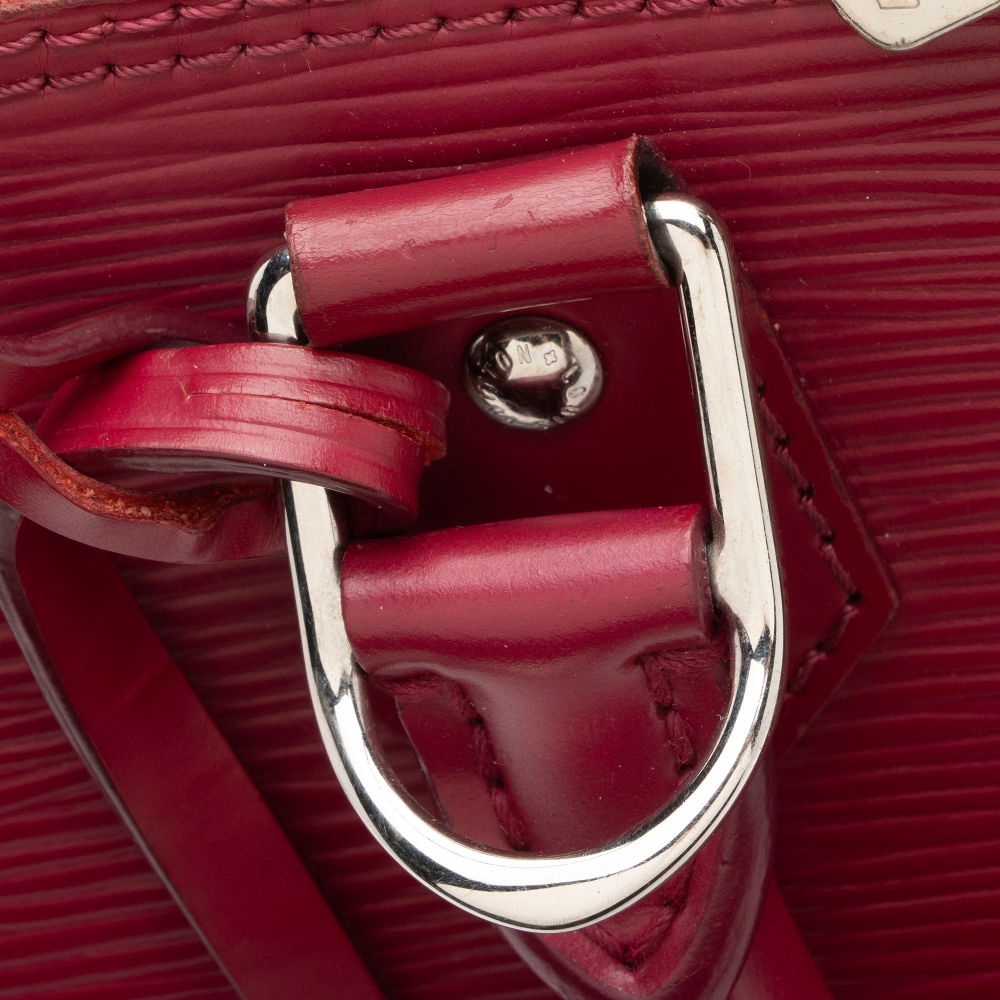 Louis Vuitton Epi Leather Alma PM Satchel (SHF-ckpHBp)