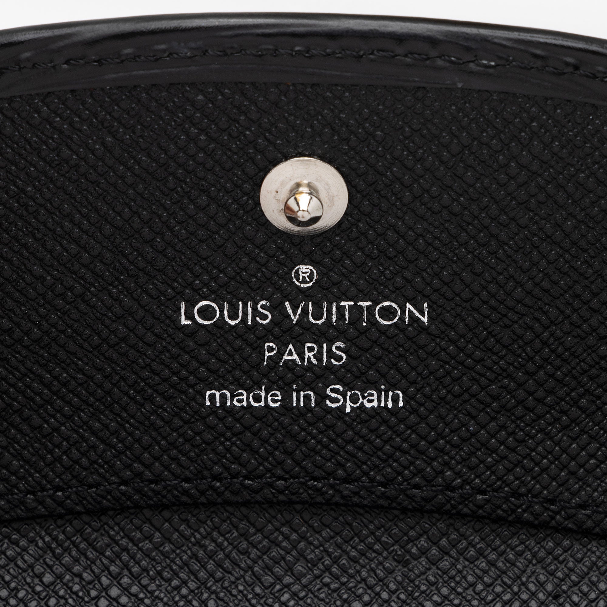 Louis Vuitton Epi Leather Card Case (SHF-vekghz)