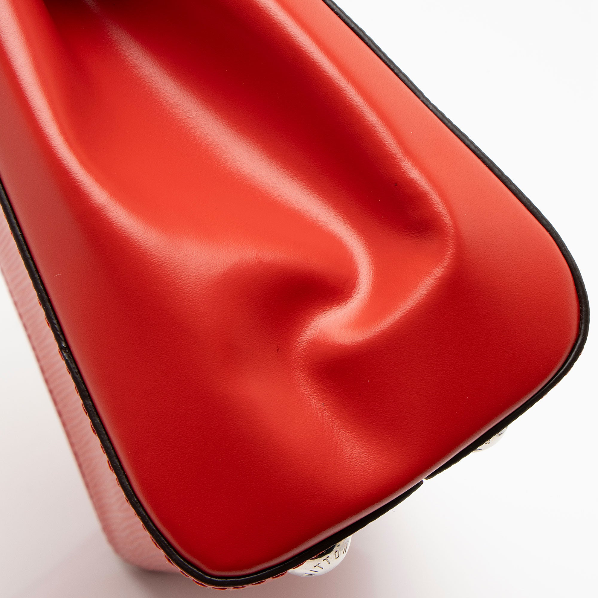 Louis Vuitton Epi Leather Cluny BB Satchel (SHF-wWUMDV)