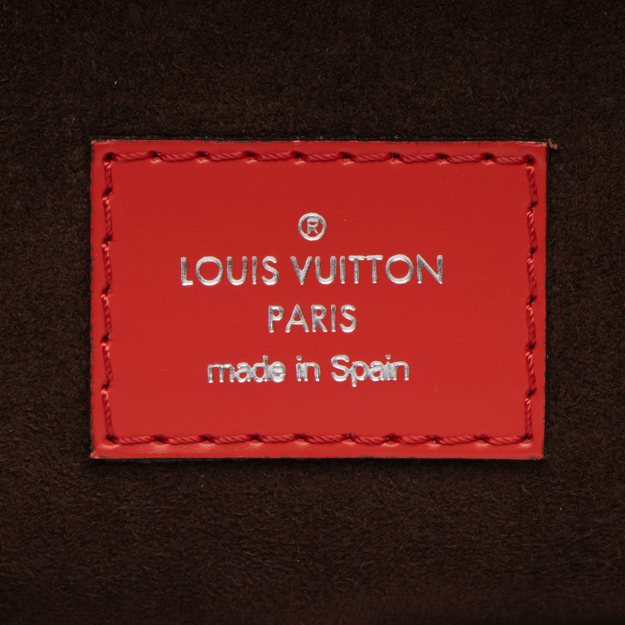 Louis Vuitton Epi Leather Cluny BB Satchel (SHF-wWUMDV)