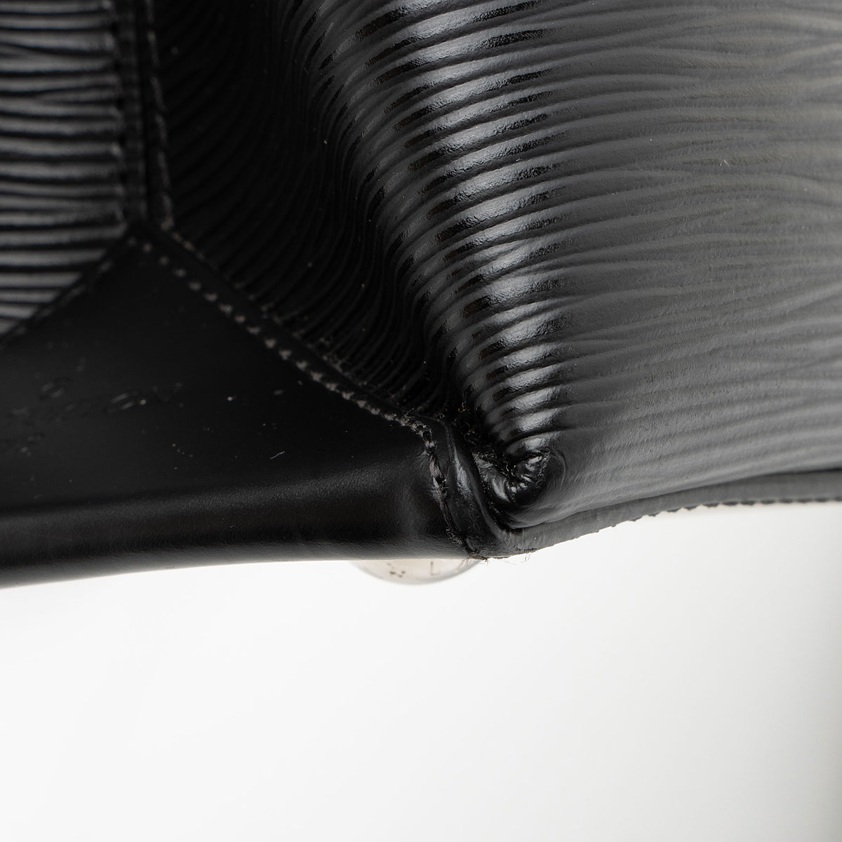 Louis Vuitton Epi Leather Kleber MM Tote
