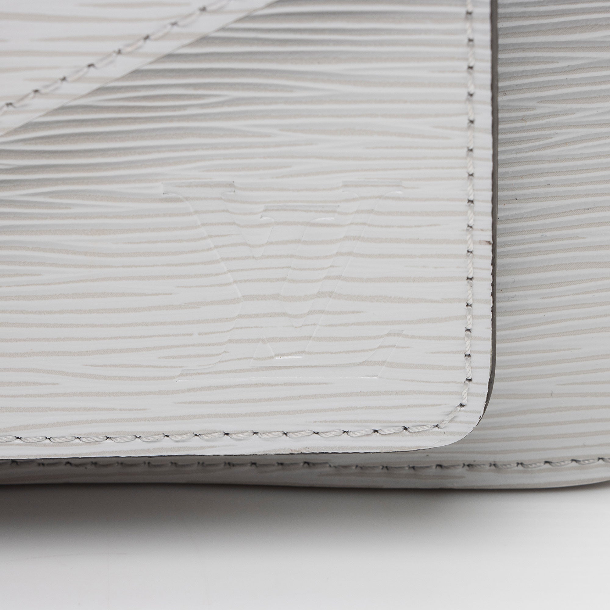 Louis Vuitton Epi Leather Neo Monceau Shoulder Bag (SHF-juyH2M)