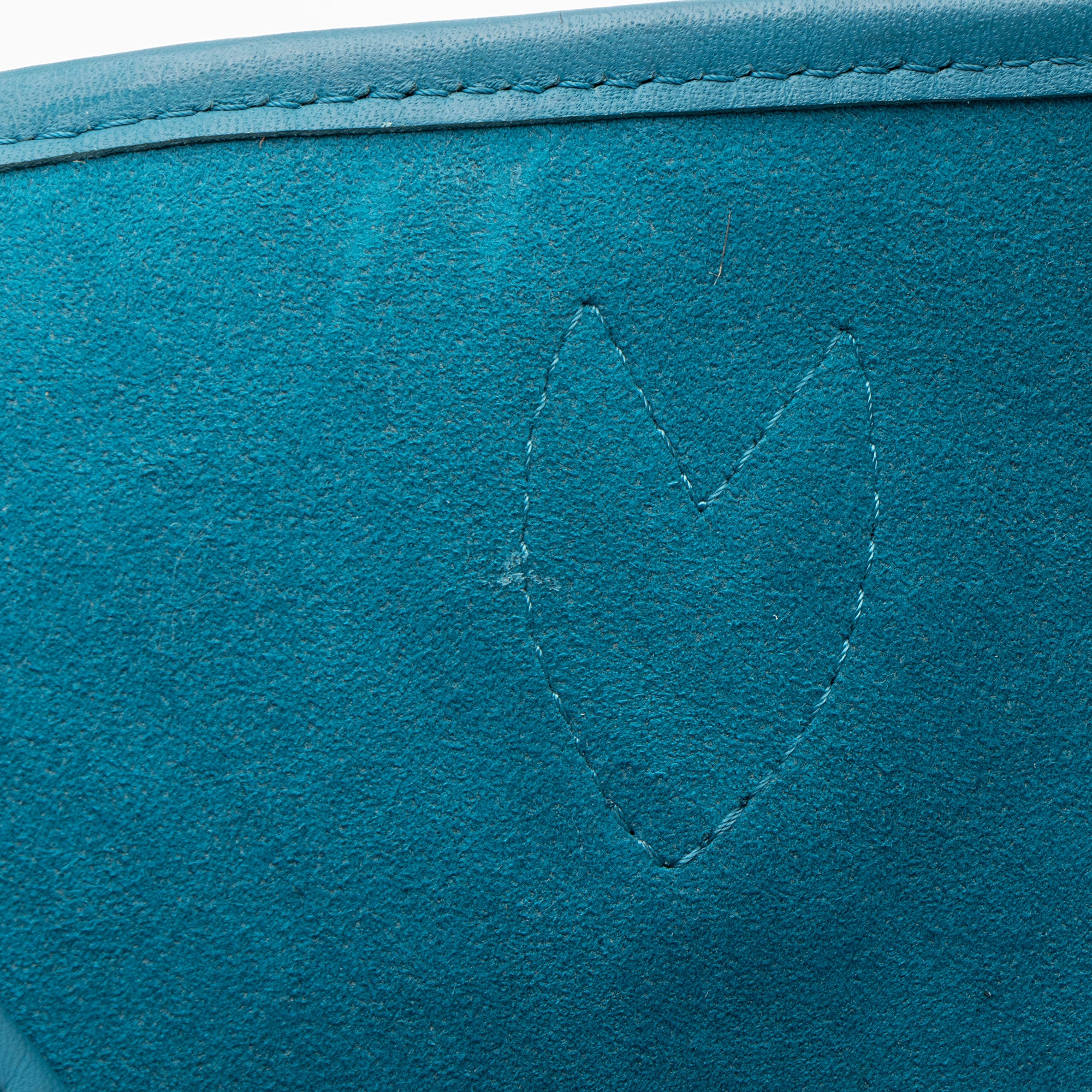 Louis Vuitton Epi Leather Neverfull MM Tote (SHF-bCpKwW)