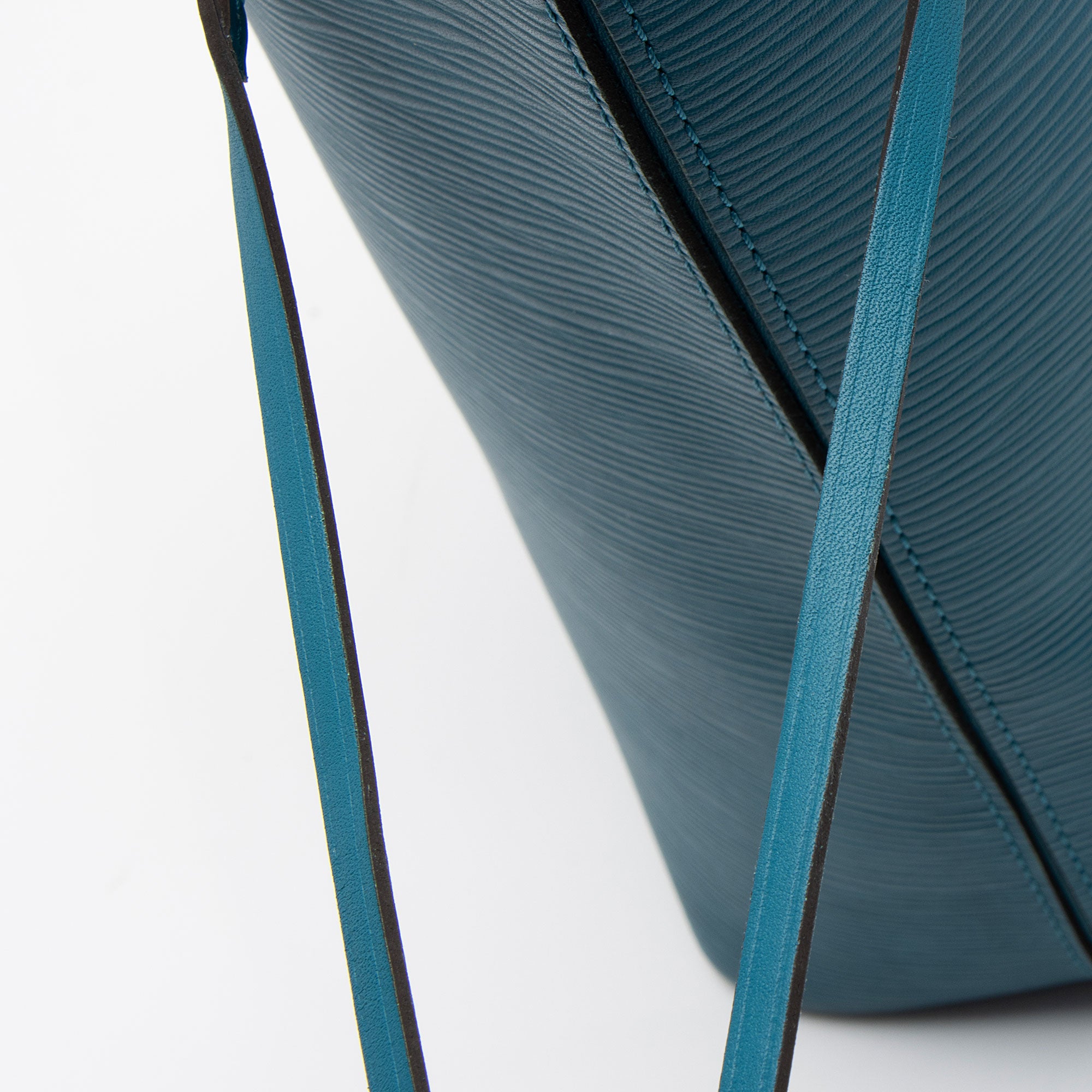 Louis Vuitton Epi Leather Neverfull MM Tote (SHF-bCpKwW)