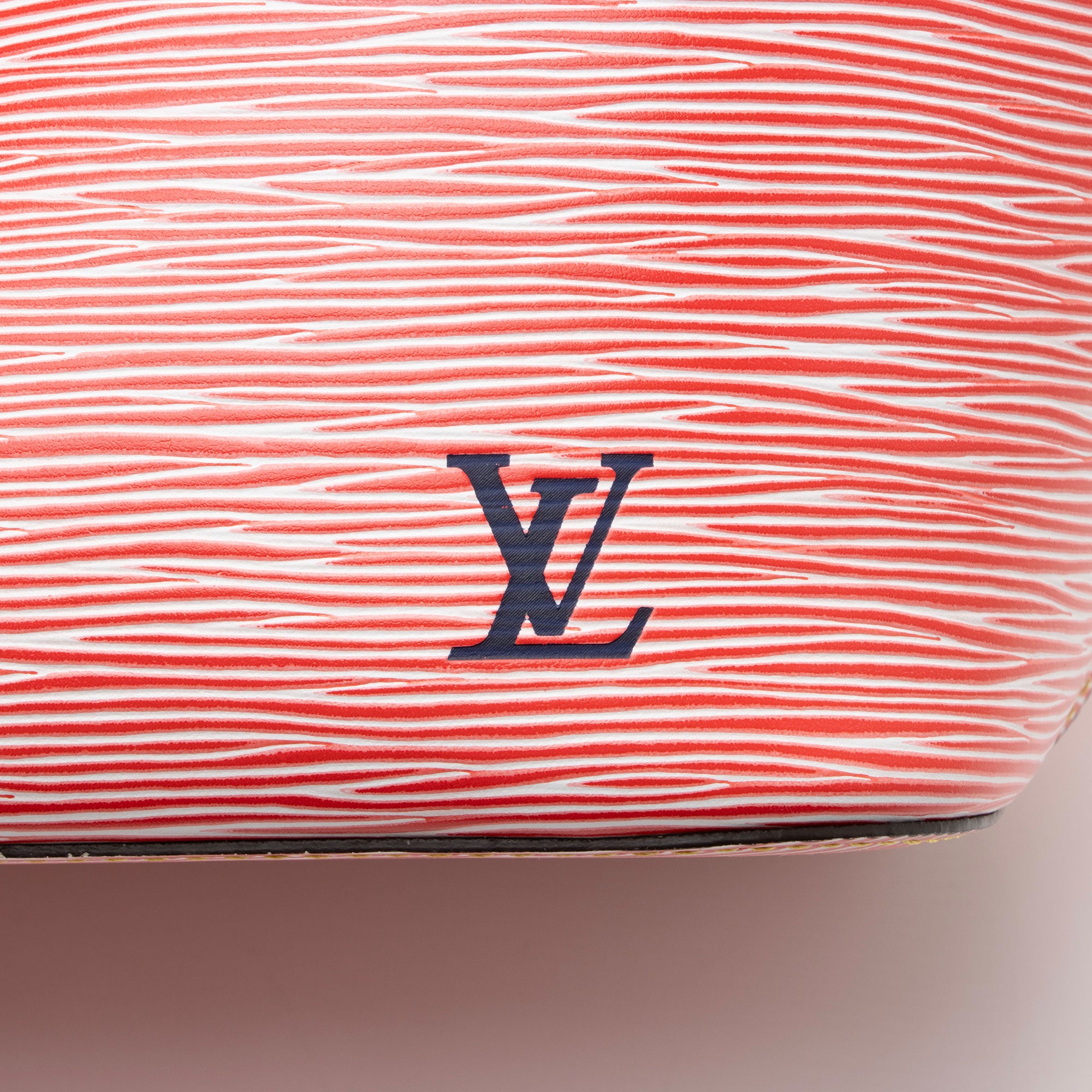 Louis Vuitton Epi Leather Neverfull MM Tote (SHF-CIupRi)