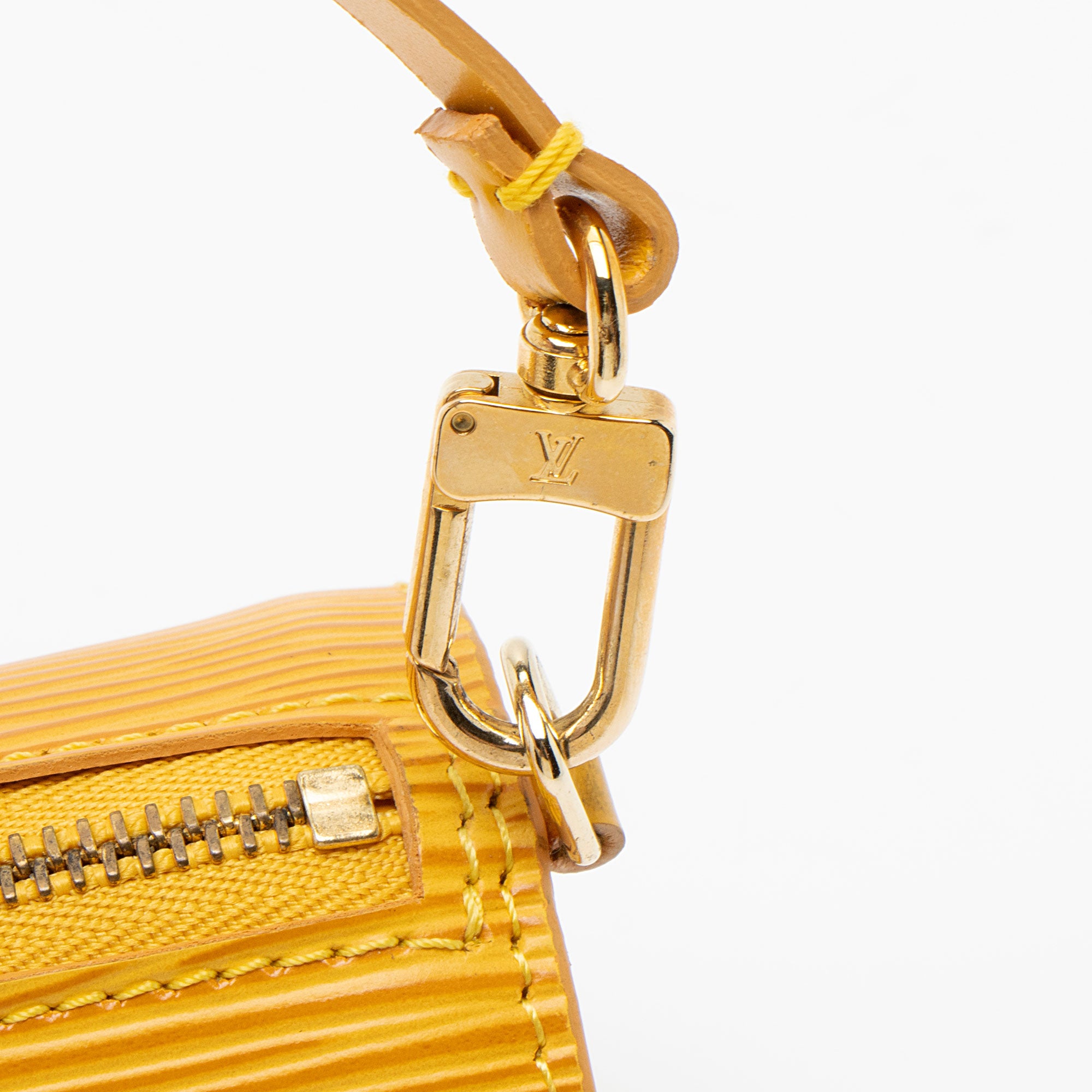 Louis Vuitton Epi Leather Round Pochette