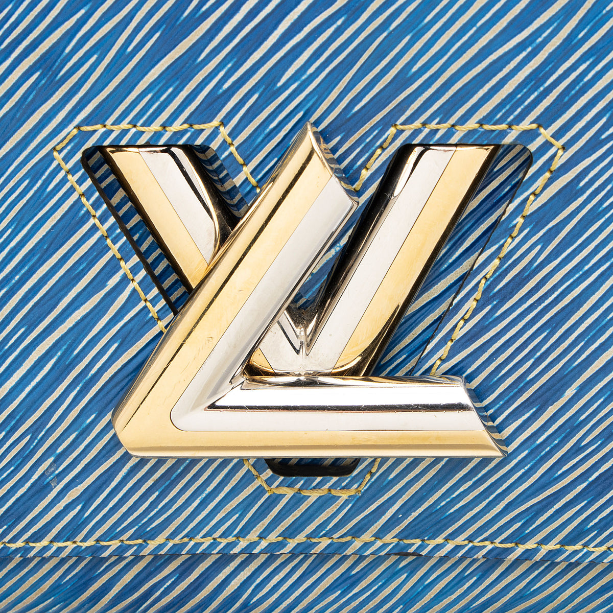 Louis Vuitton Epi Leather Twist PM Shoulder Bag