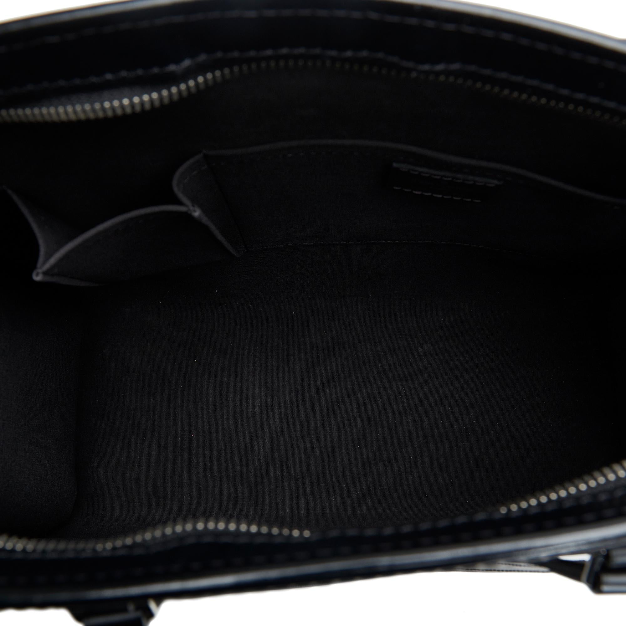 Louis Vuitton Epi Madeleine GM (SHG-krvazq)