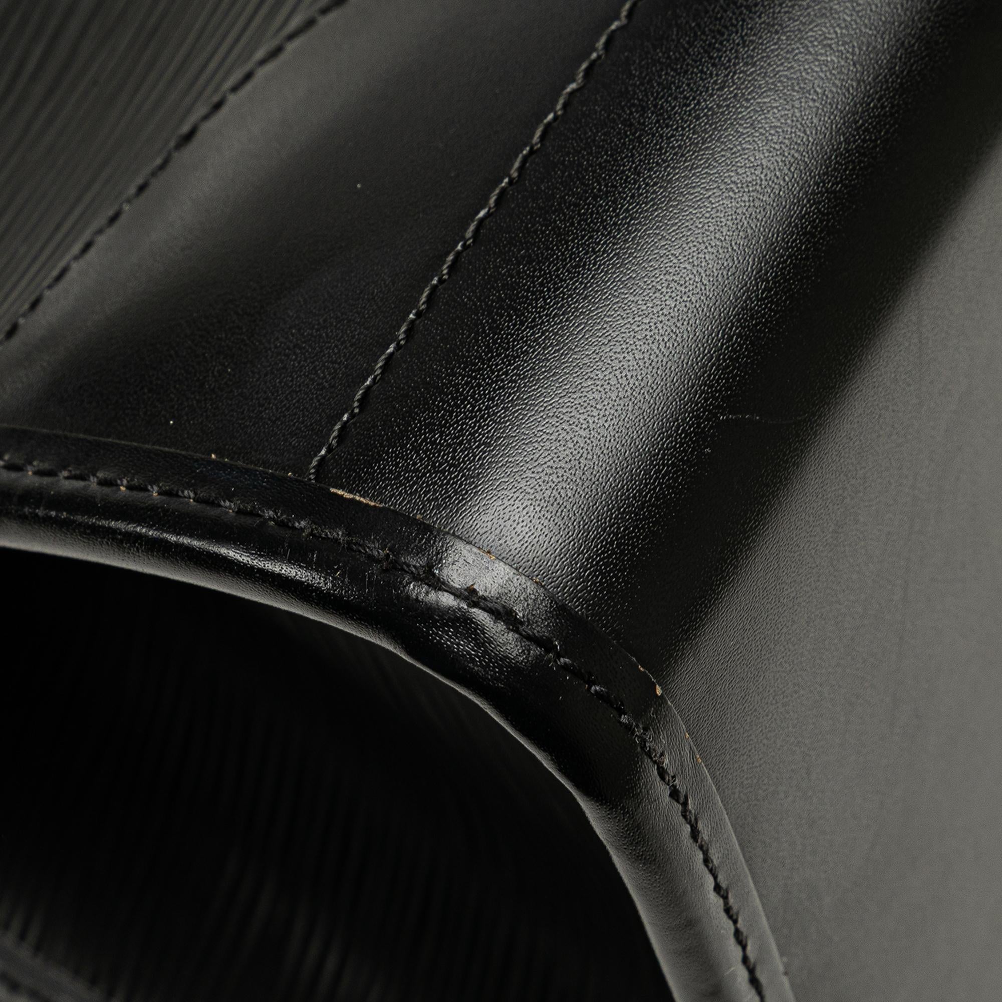 Louis Vuitton Epi Madeleine PM